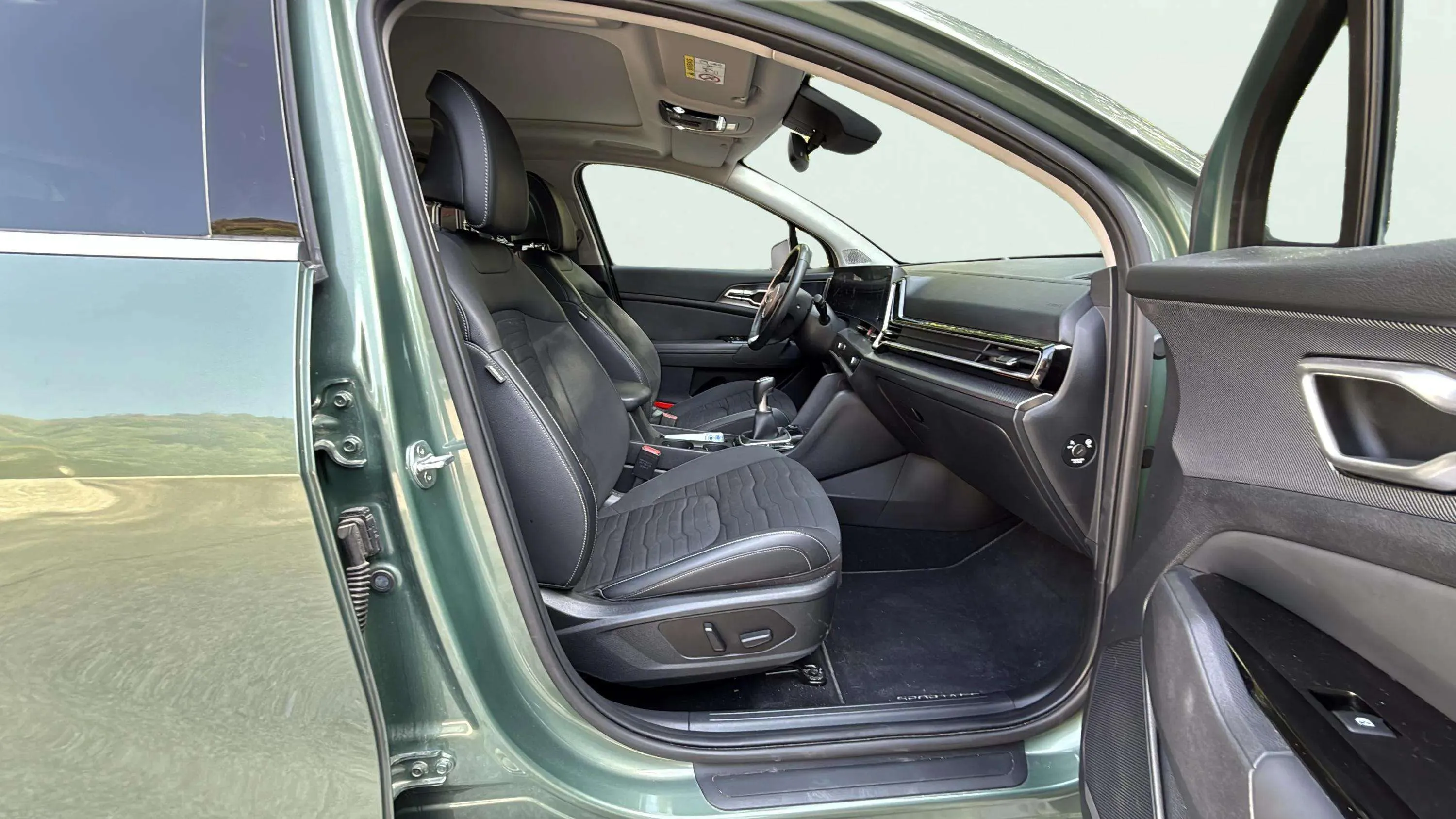 Kia Sportage 1.6 T-GDi MHEV Tech 4x2 - foto 18