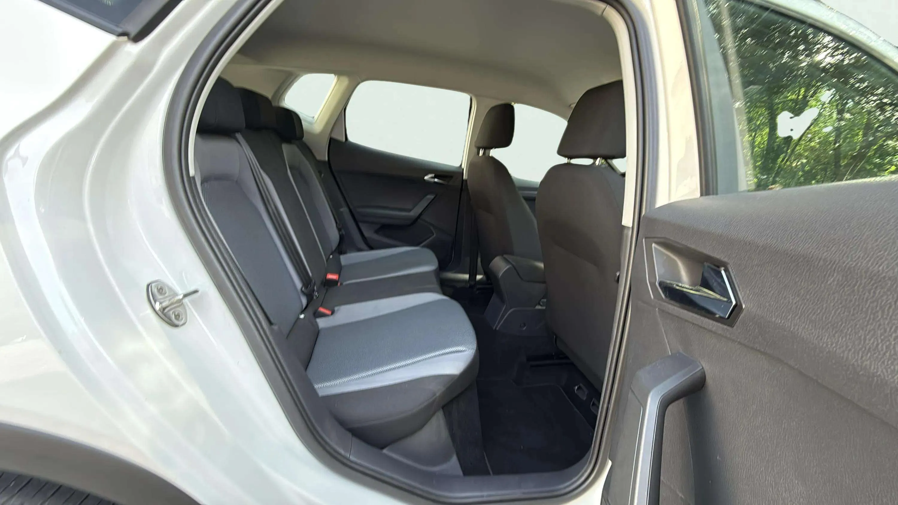 SEAT Arona 1.0 TSI Style - foto 16