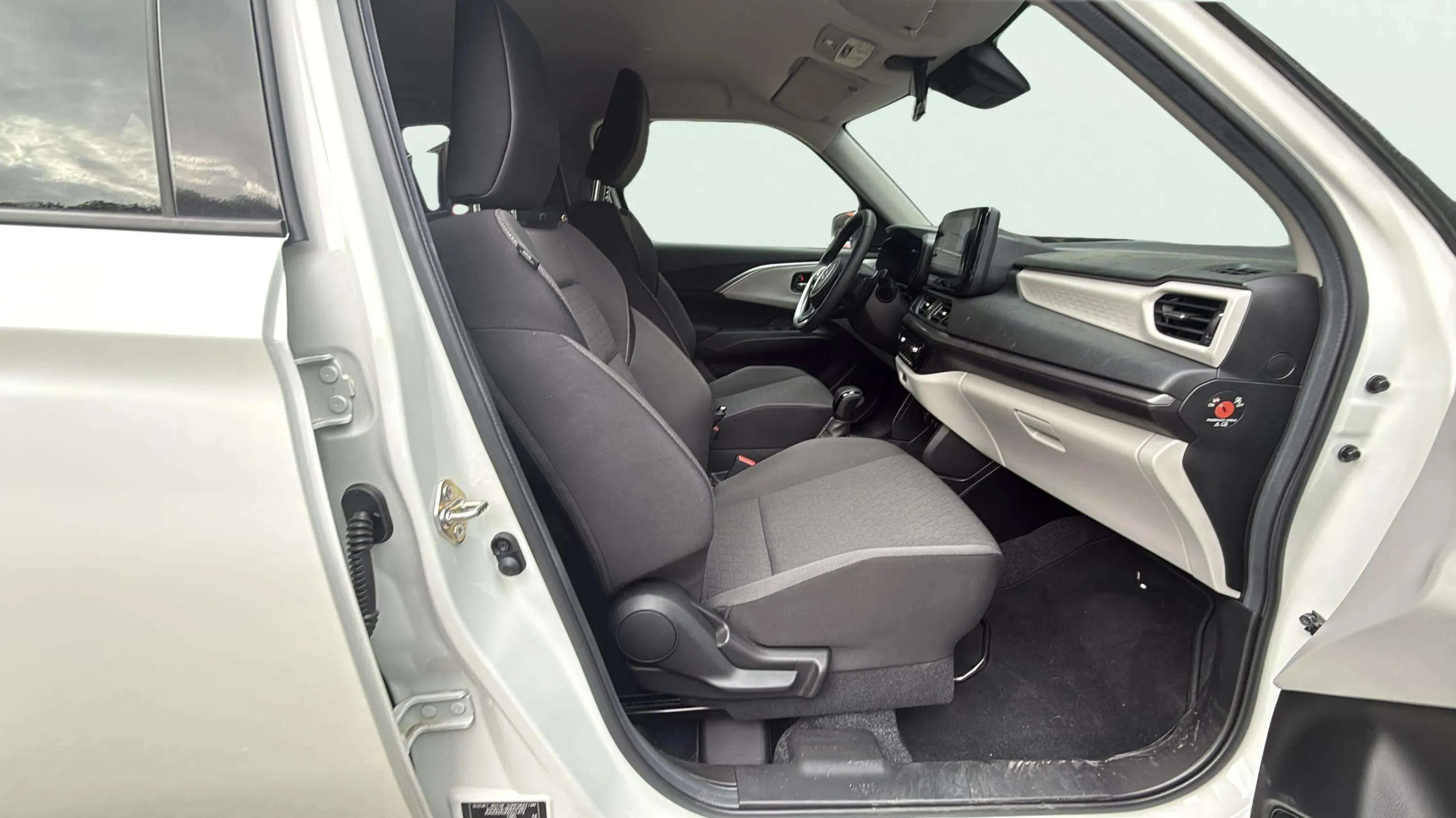Suzuki Swift 1.2 S2 Mild Hybrid CVT - foto 14