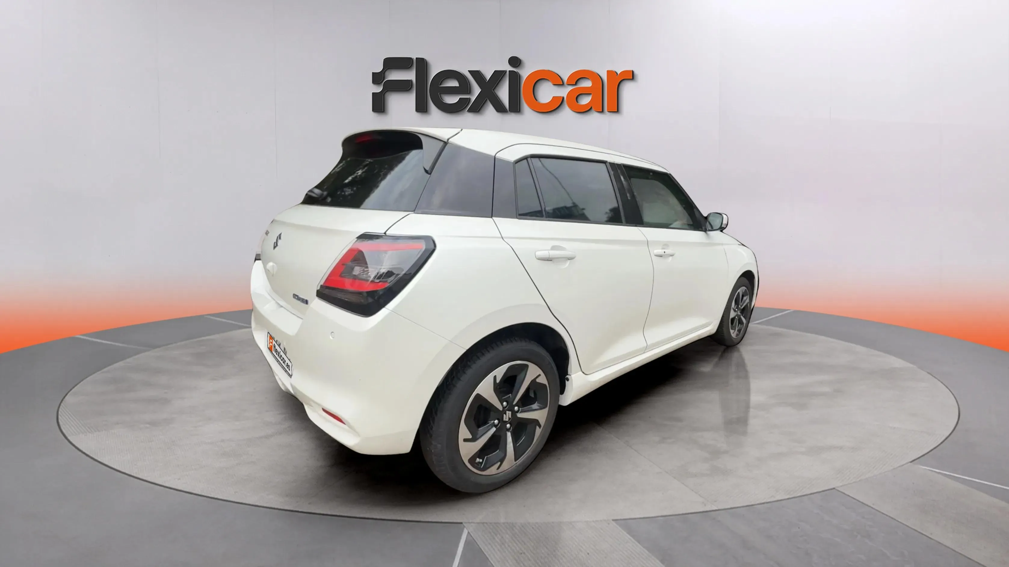 Suzuki Swift 1.2 S2 Mild Hybrid CVT - foto 6