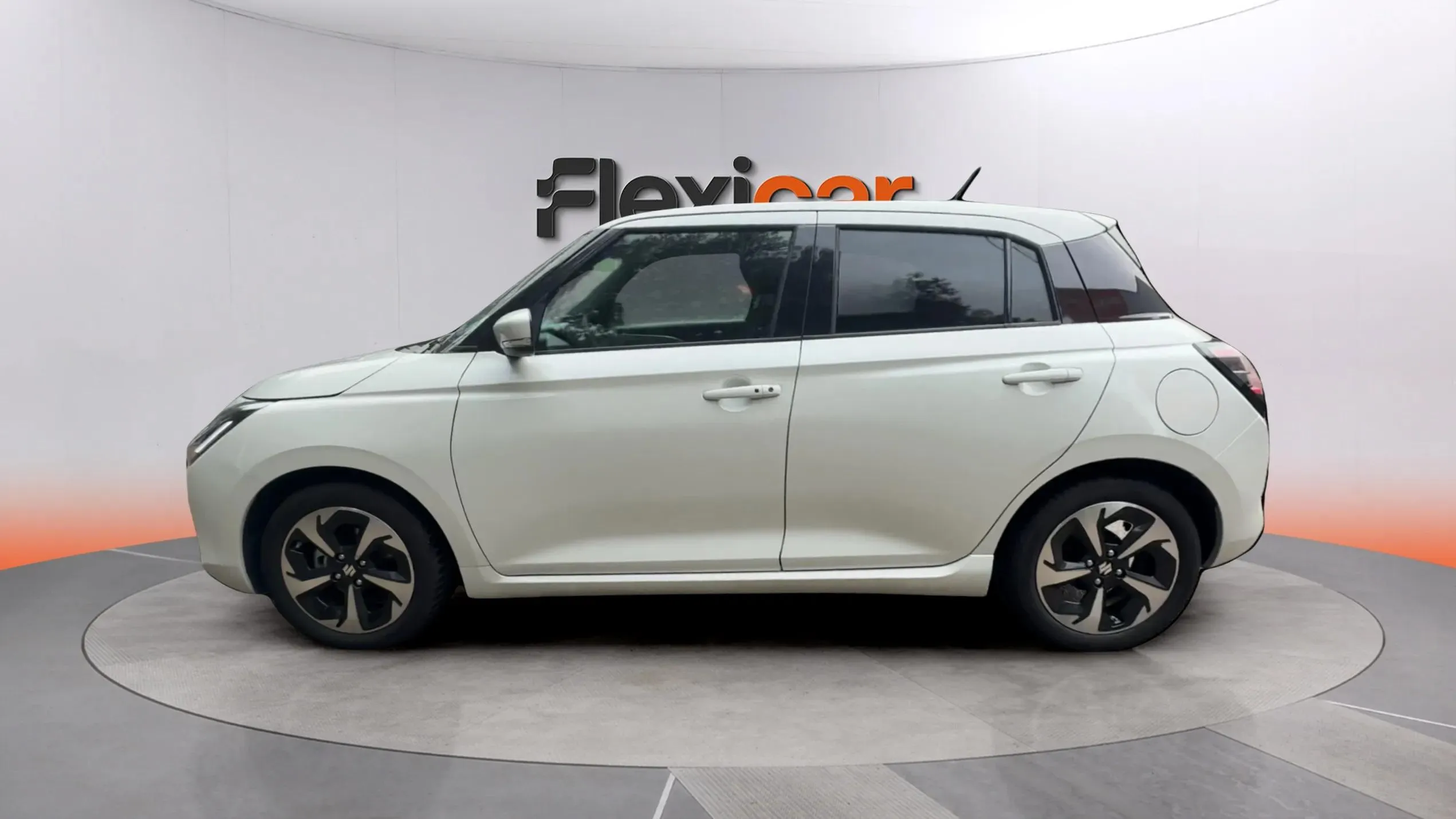 Suzuki Swift 1.2 S2 Mild Hybrid CVT - foto 3
