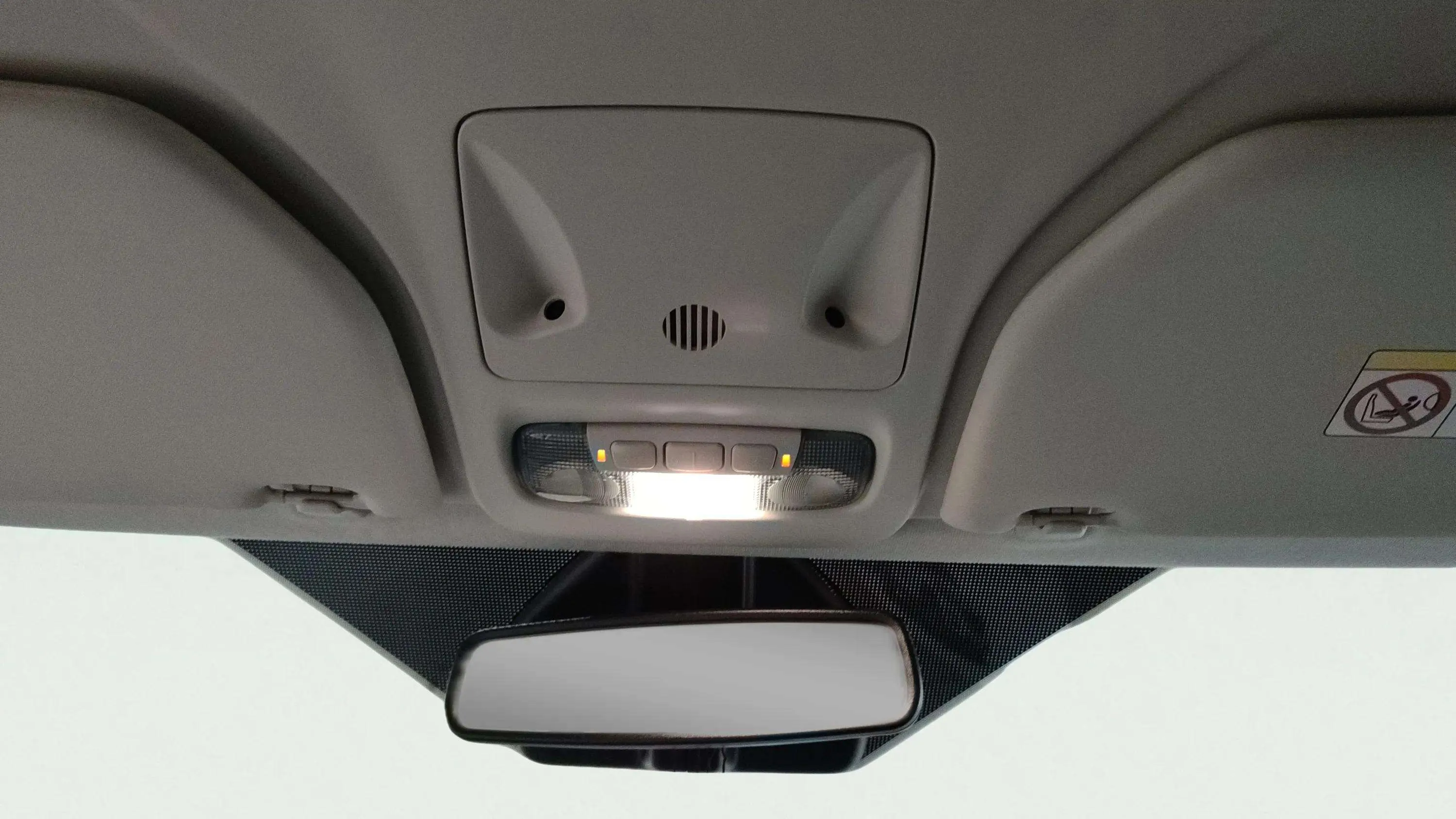 Ford Tourneo Courier 1.0 EcoBoost Titanium - foto 19
