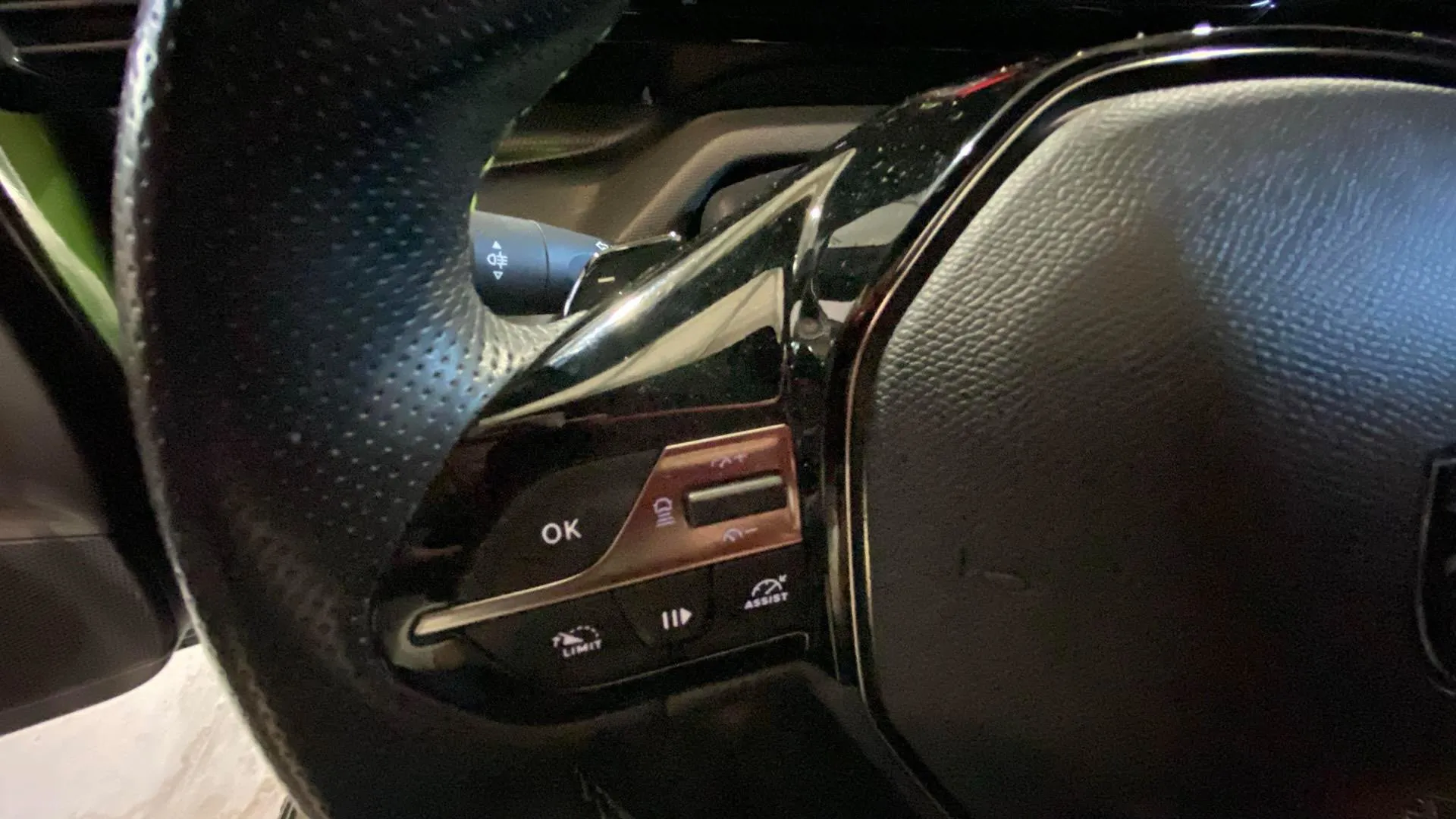 Peugeot 308 GT Pack BlueHDi 130 EAT8 - foto 11
