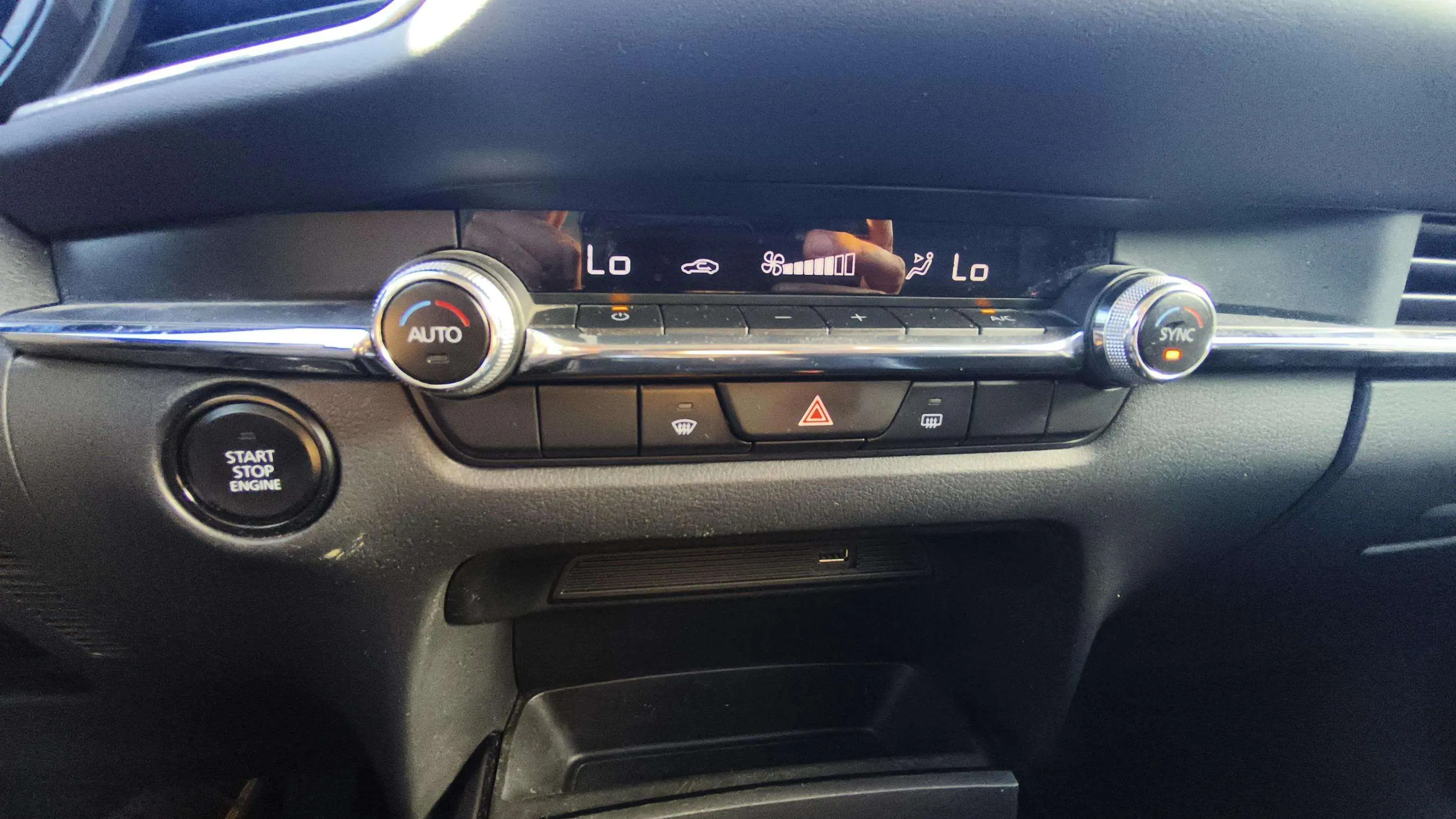 Mazda CX-30 2.0 AWD Zenith (sin Pack Bose) - foto 14