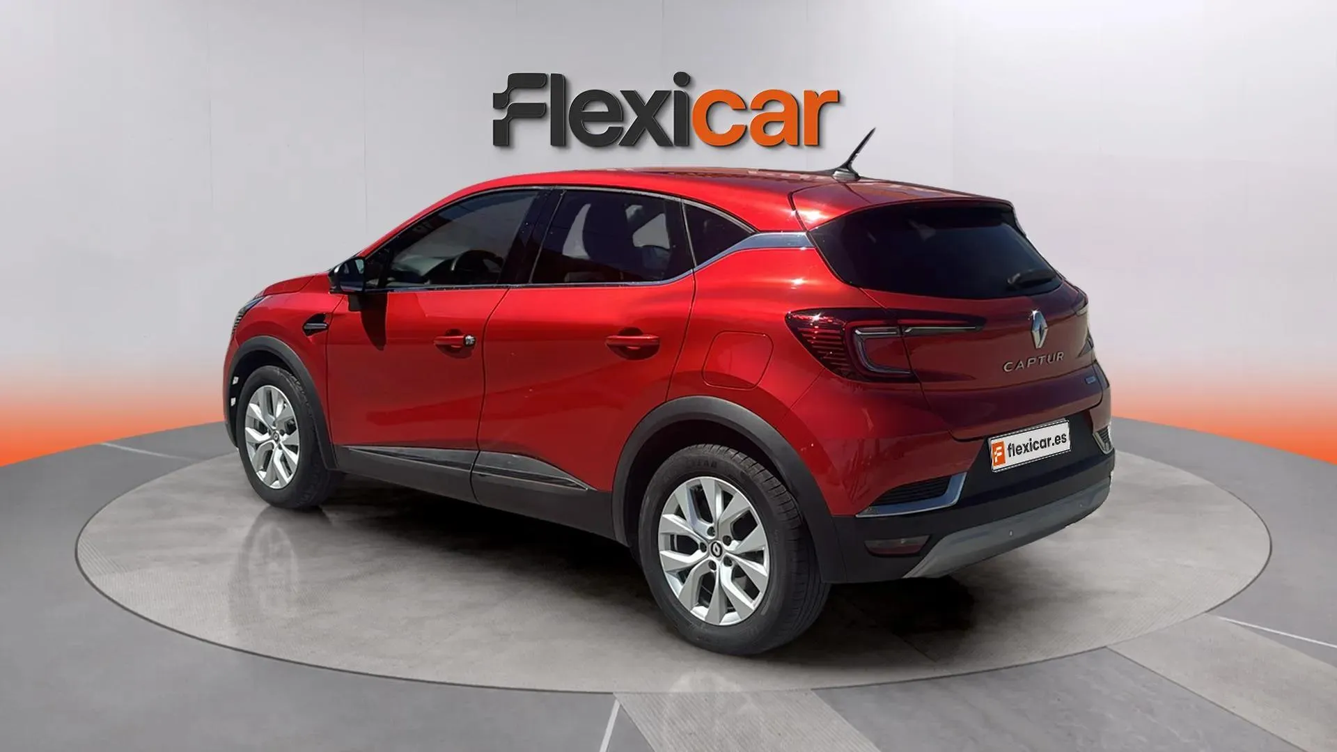 Renault Captur Intens E-Tech híbrido enchufable - foto 3