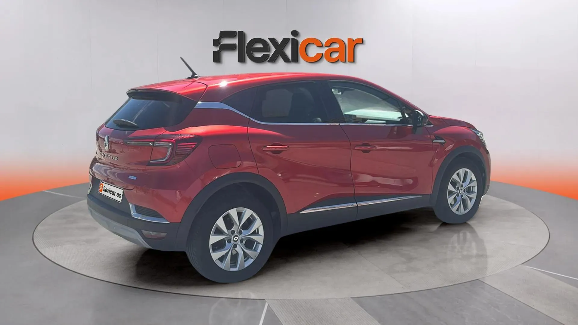 Renault Captur Intens E-Tech híbrido enchufable - foto 4