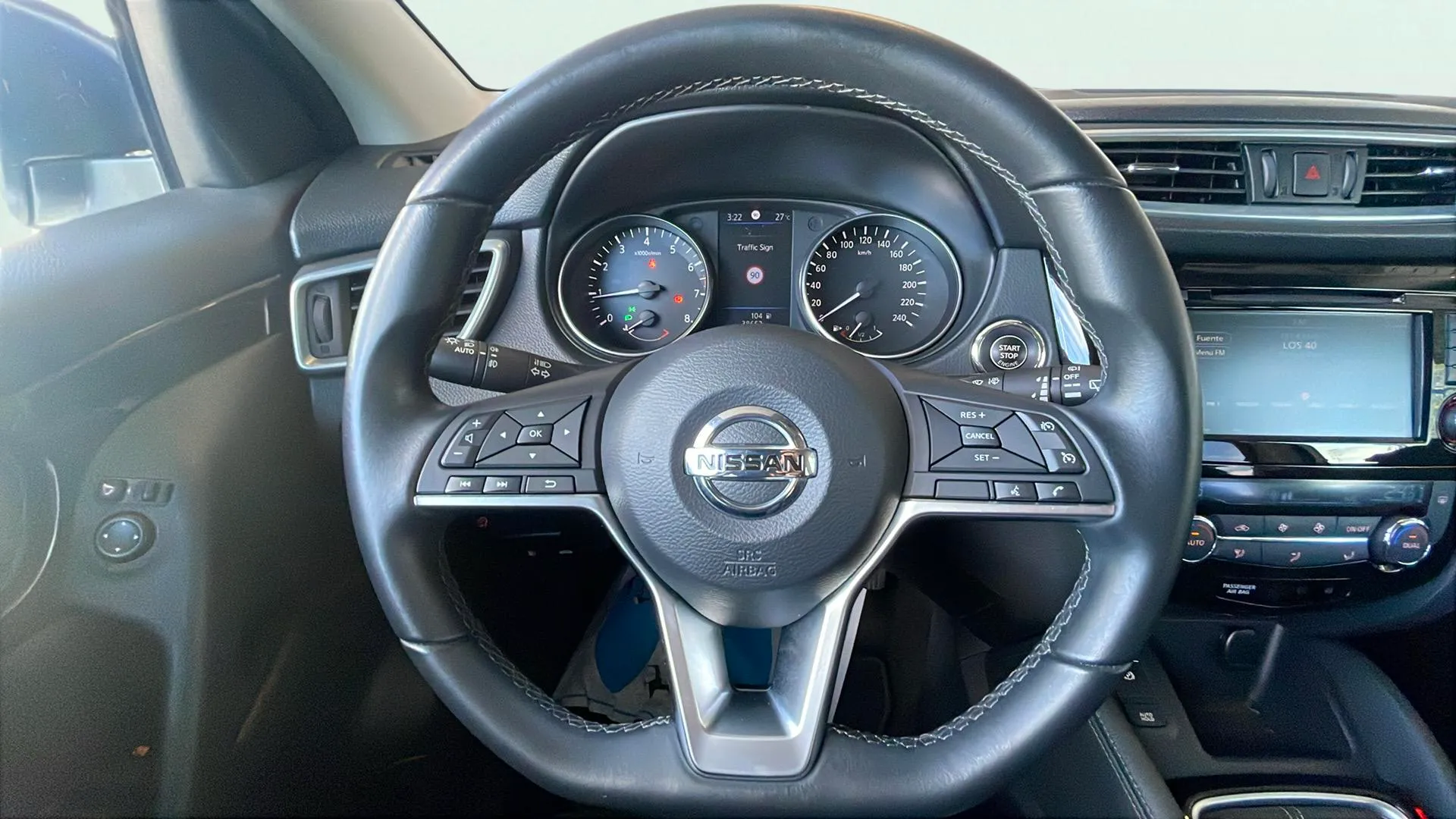 Nissan Qashqai DIG-T E6D N-Connecta - foto 11