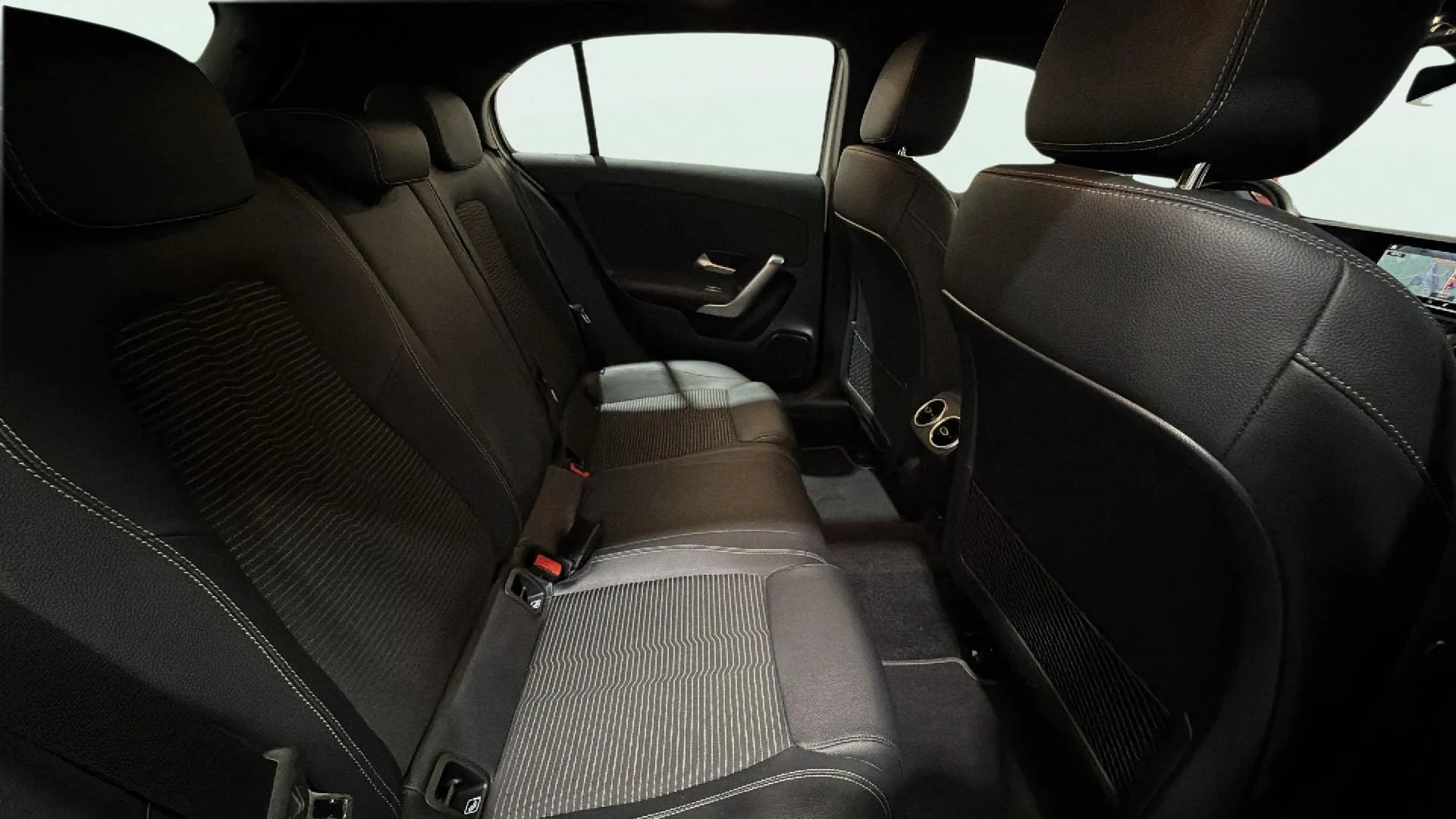 Mercedes-Benz Clase A A 250 e - foto 12