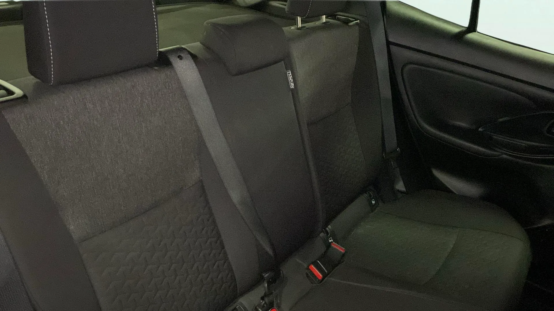 Toyota Yaris Cross 1.5 120H Active Plus - foto 29