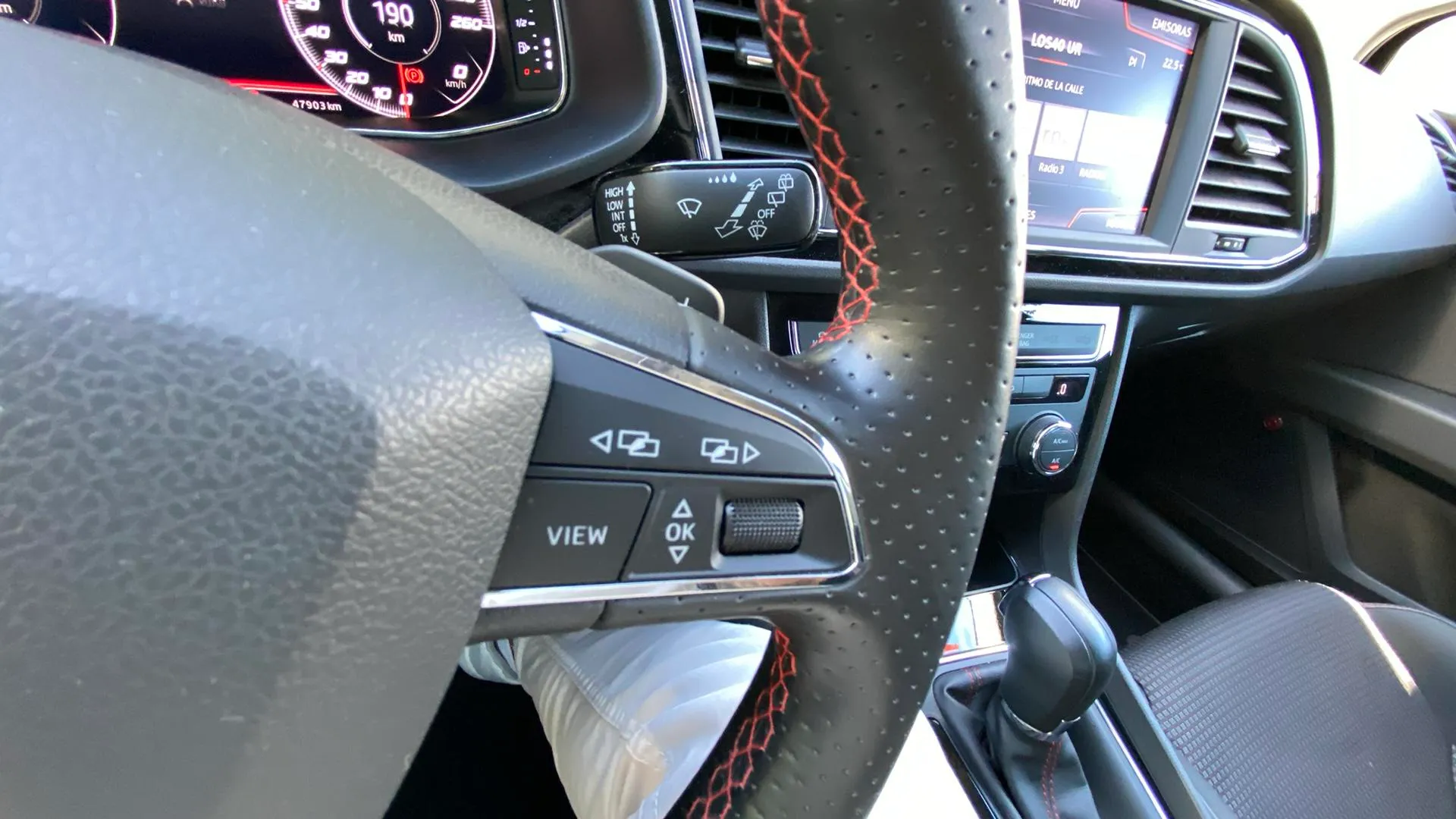 SEAT León 1.5 TSI DSG-7 FR - foto 22