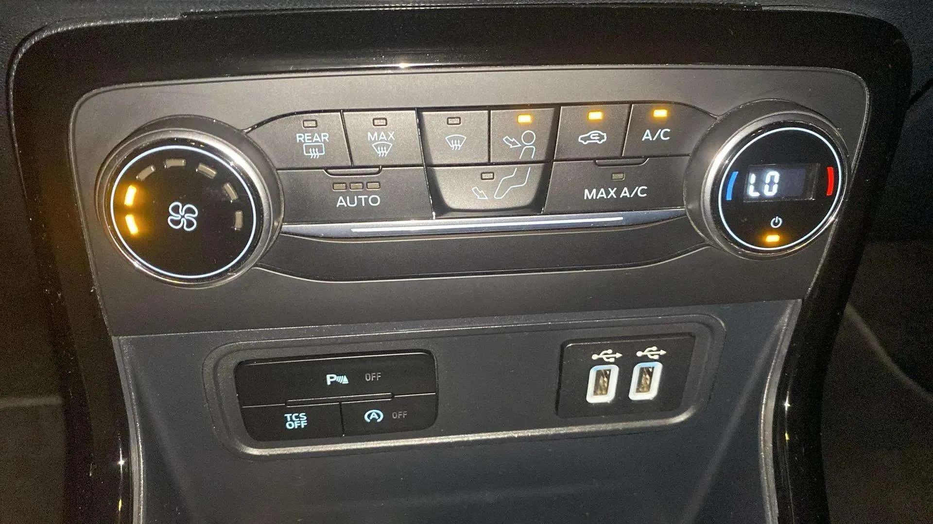 Ford EcoSport 1.0T EcoBoost Trend - foto 17