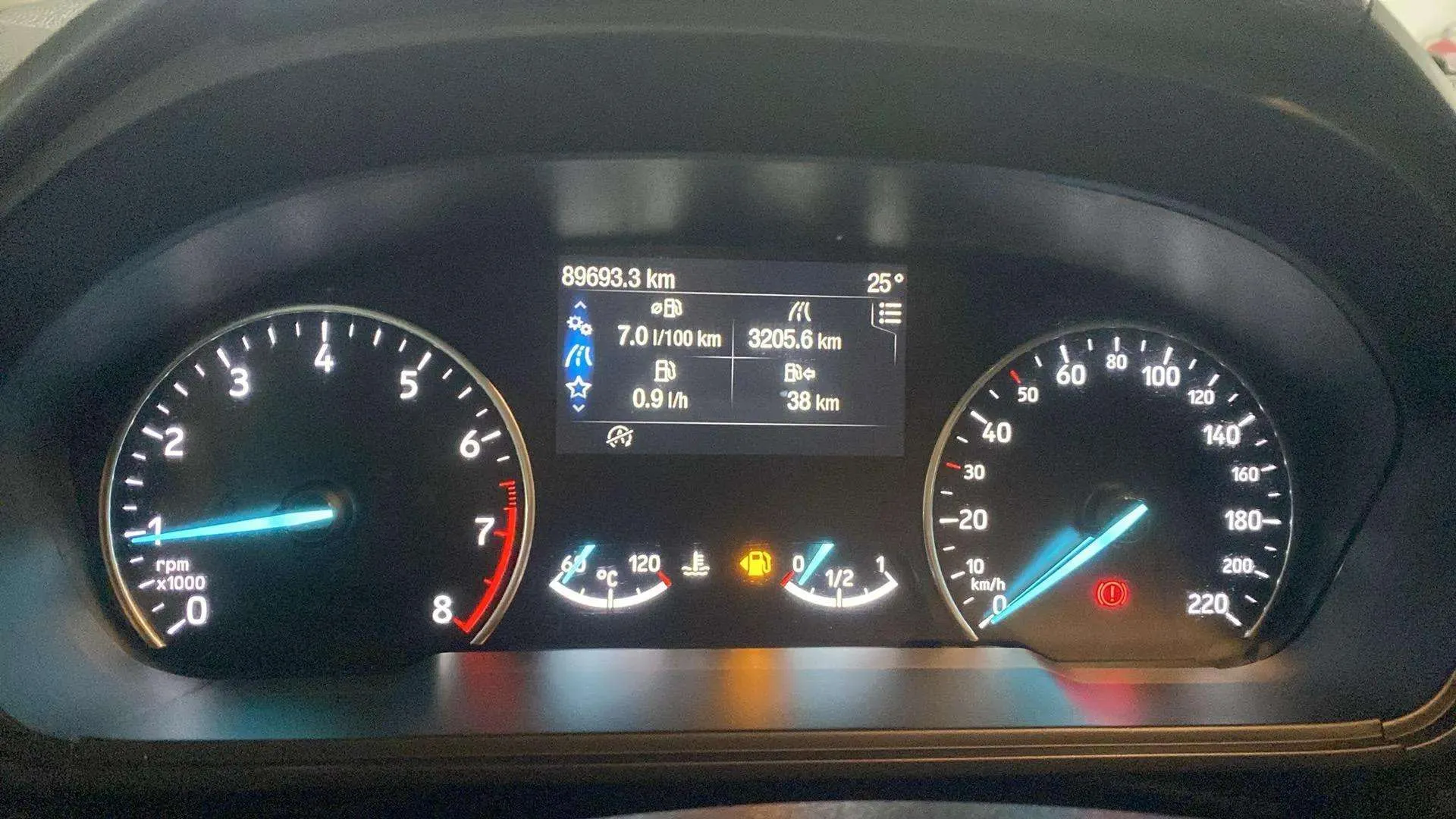 Ford EcoSport 1.0T EcoBoost Trend - foto 12