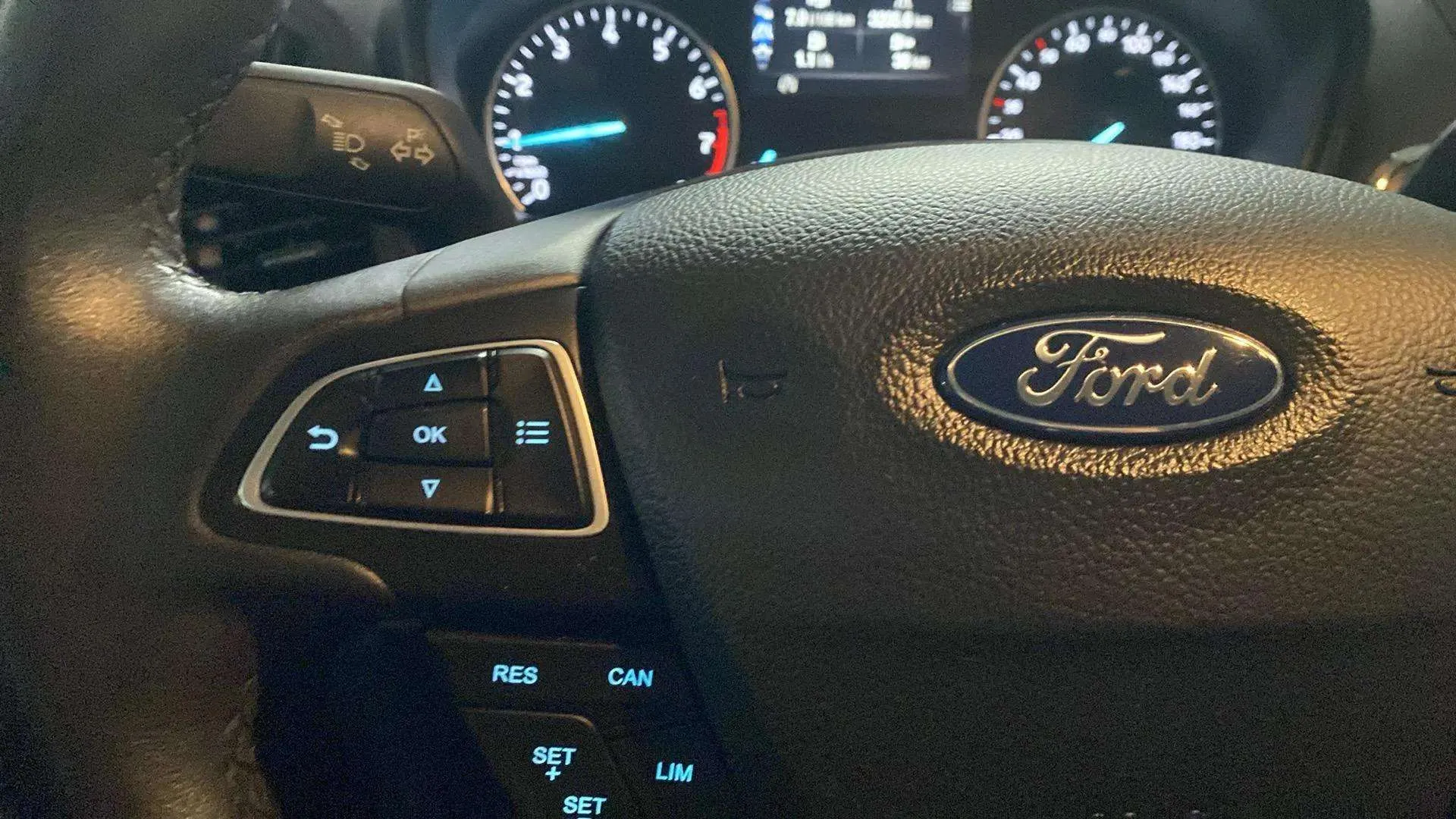 Ford EcoSport 1.0T EcoBoost Trend - foto 11