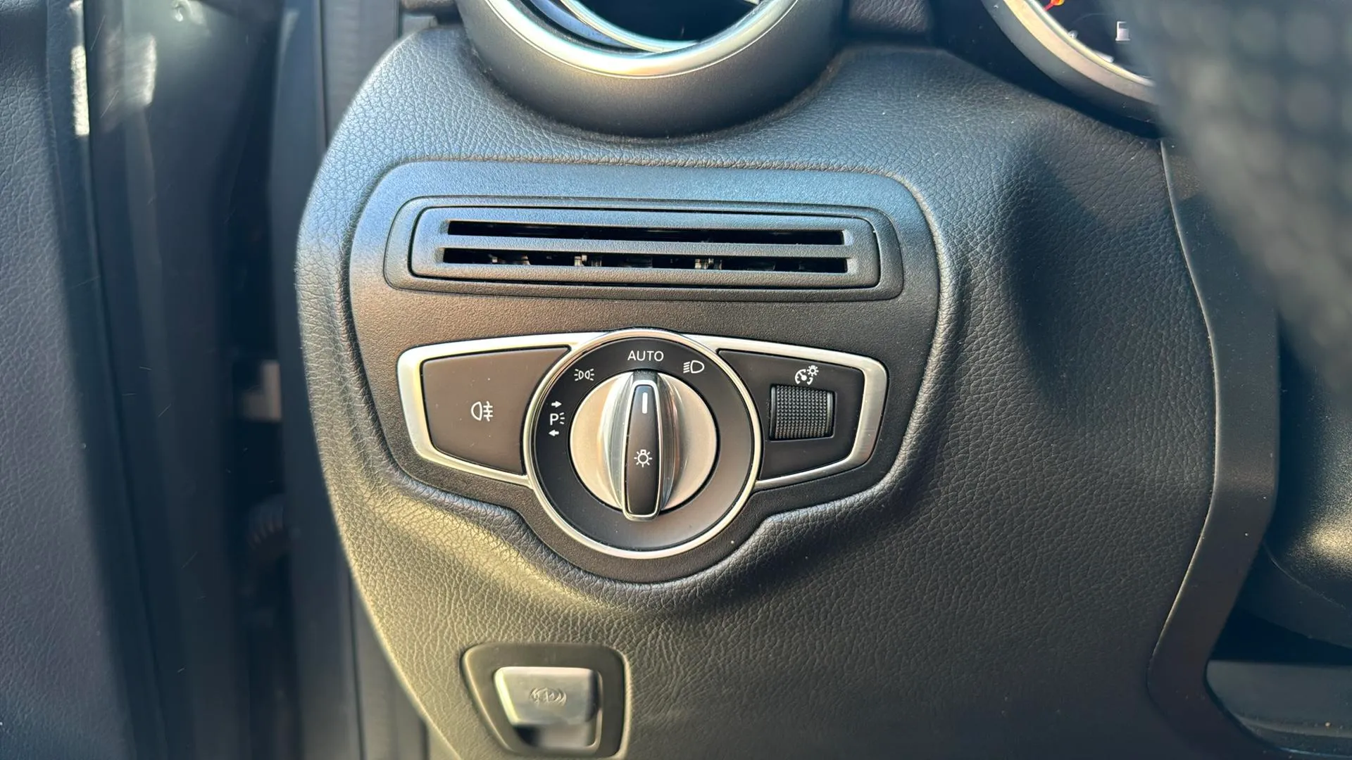 Mercedes-Benz GLC 200 d 4MATIC - foto 21