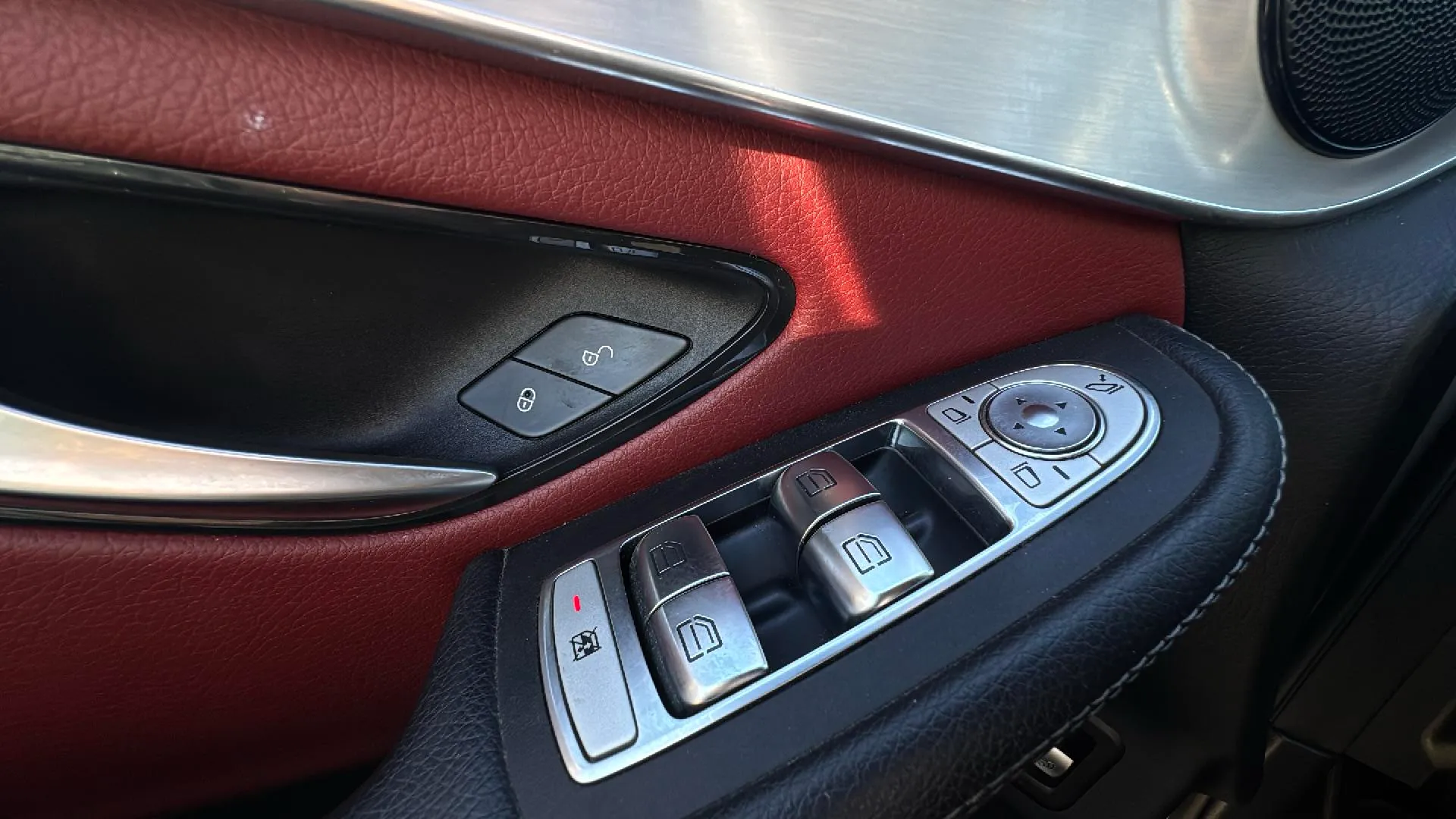 Mercedes-Benz GLC 200 d 4MATIC - foto 22