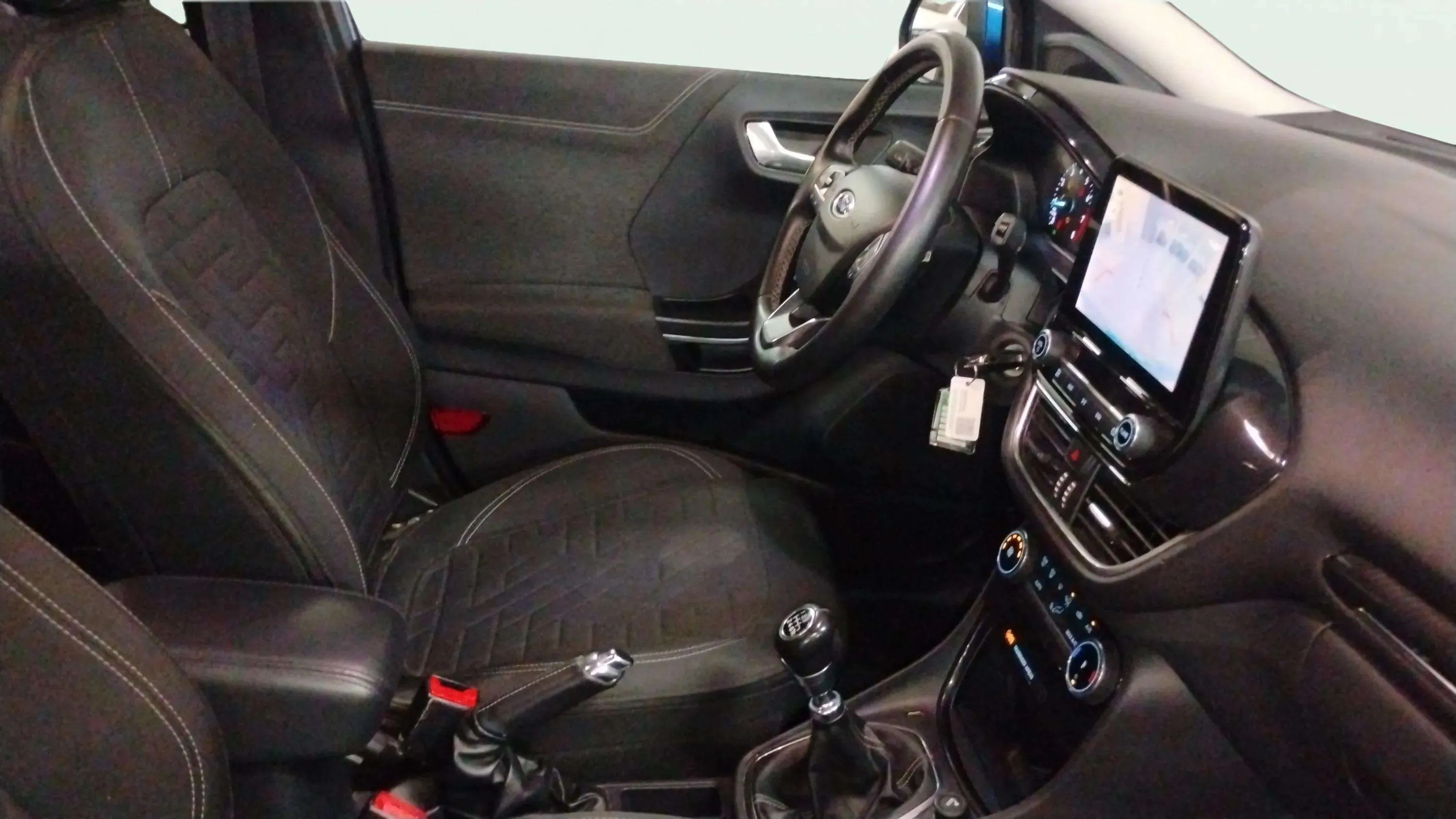 Ford Puma 1.0 EcoBoost Titanium Design MHEV - foto 10