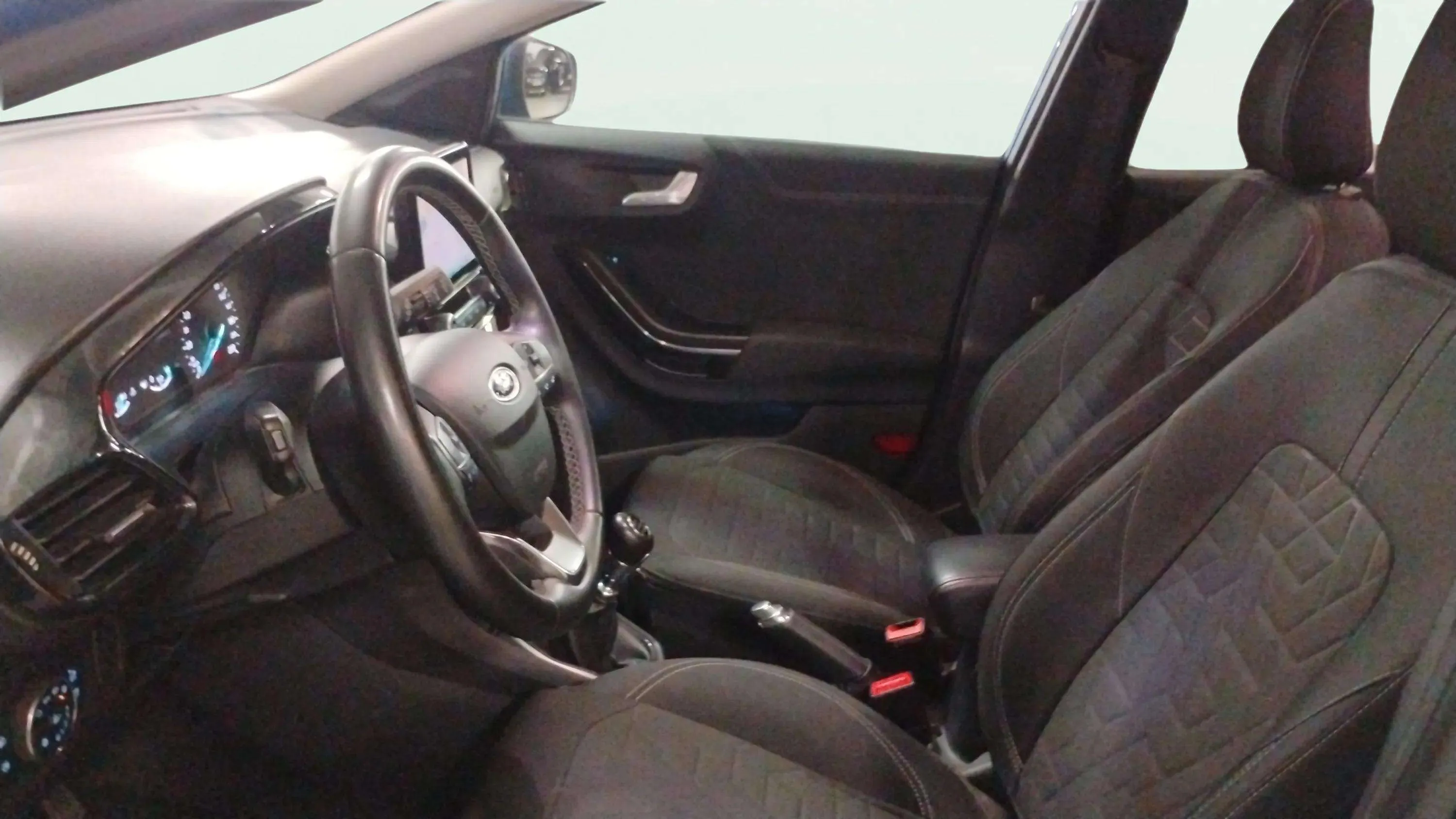 Ford Puma 1.0 EcoBoost Titanium Design MHEV - foto 7