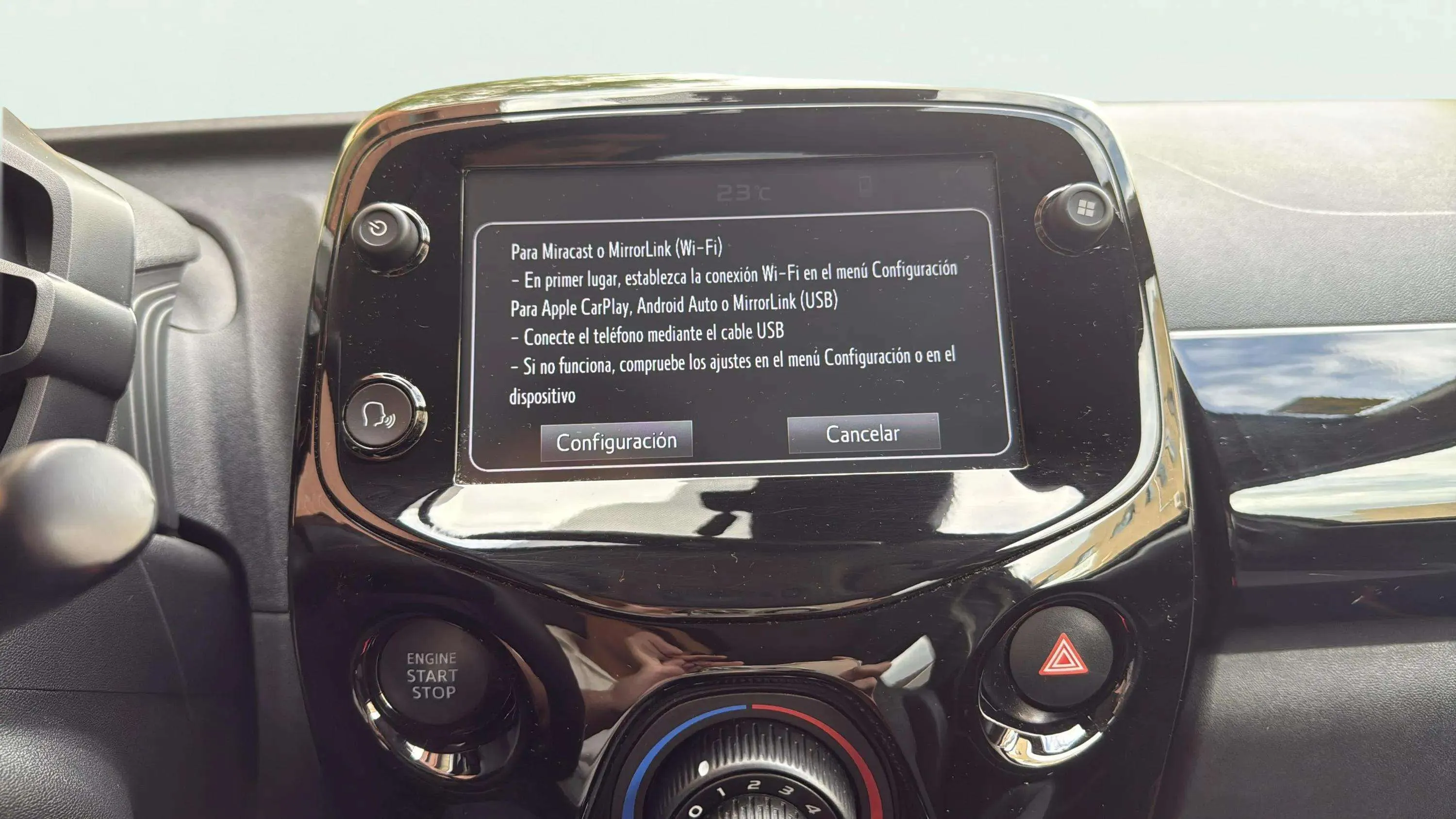 Toyota Aygo 1.0 70 x-wave - foto 24