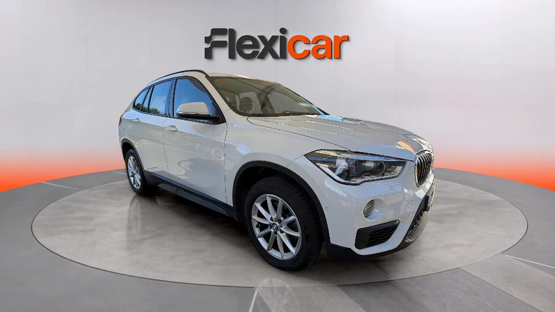 BMW X1 sDrive18d - foto 2