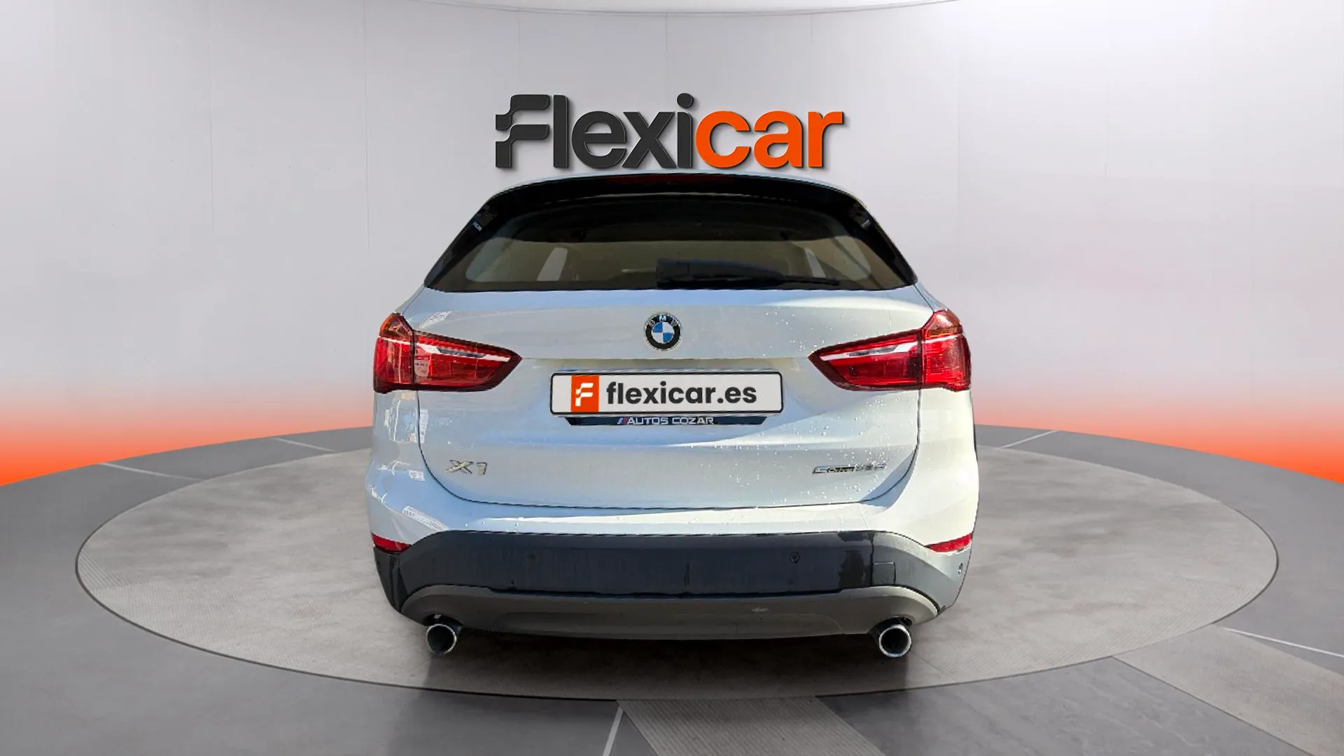 BMW X1 sDrive18d - foto 4
