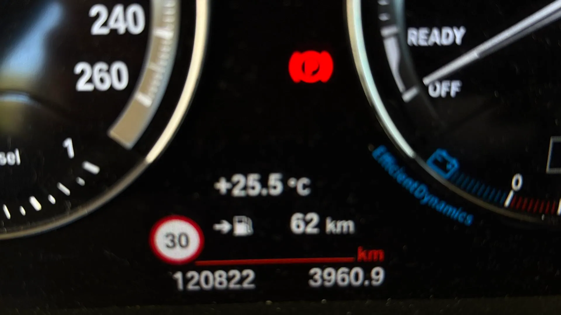 BMW X1 sDrive18d - foto 8