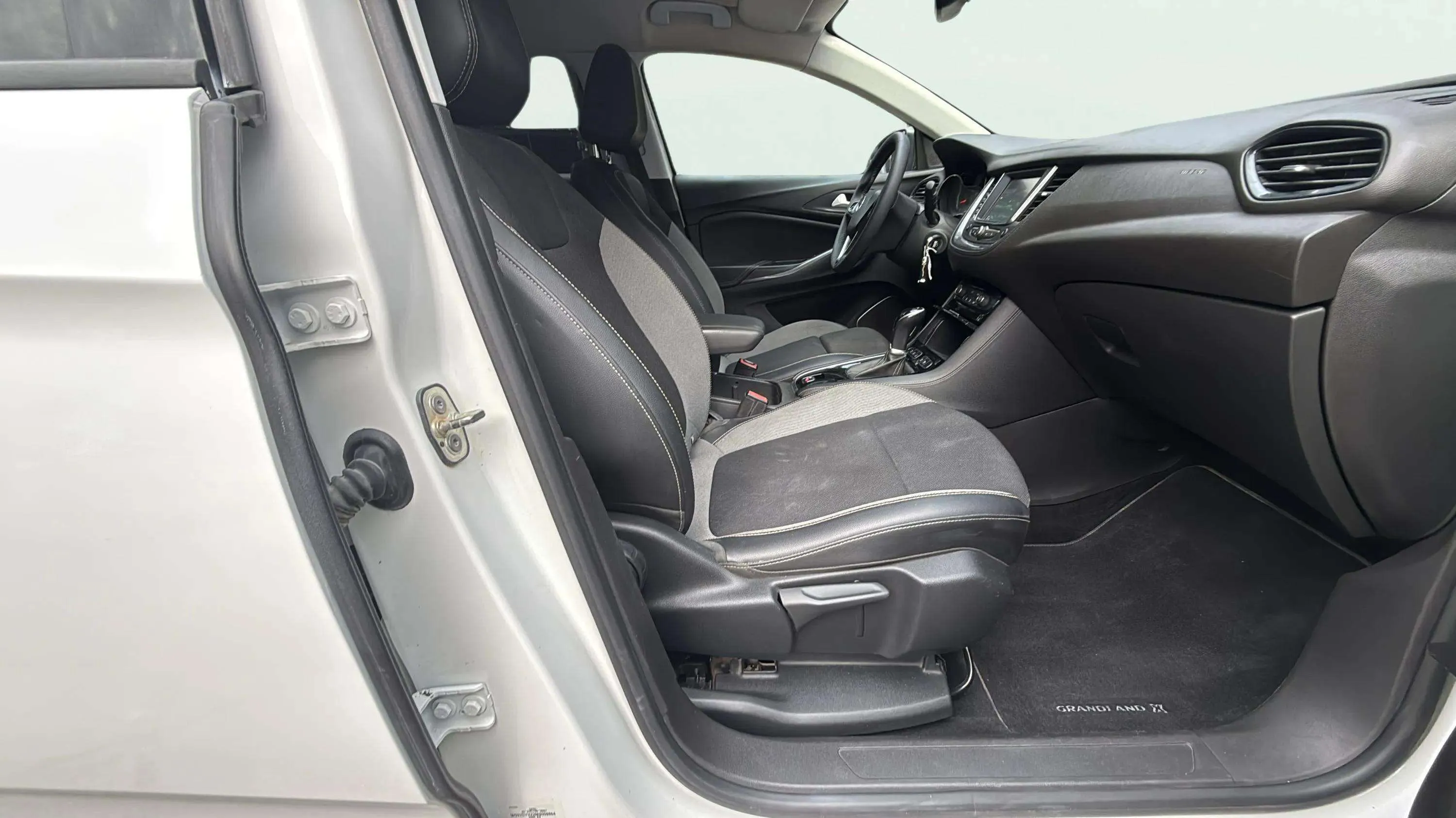 Opel Grandland 1.5 CDTi Ultimate - foto 15