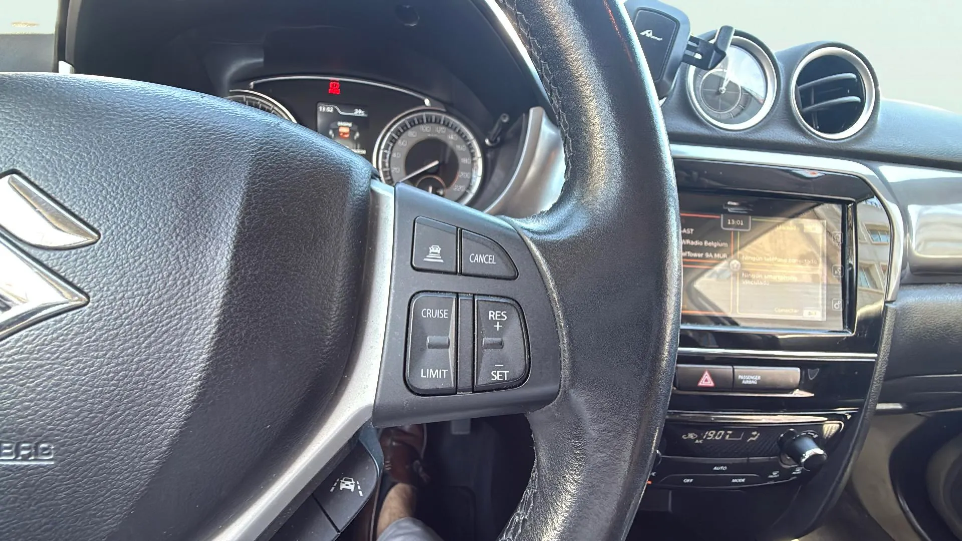 Suzuki Vitara 1.4 T GLE Mild Hybrid - foto 16