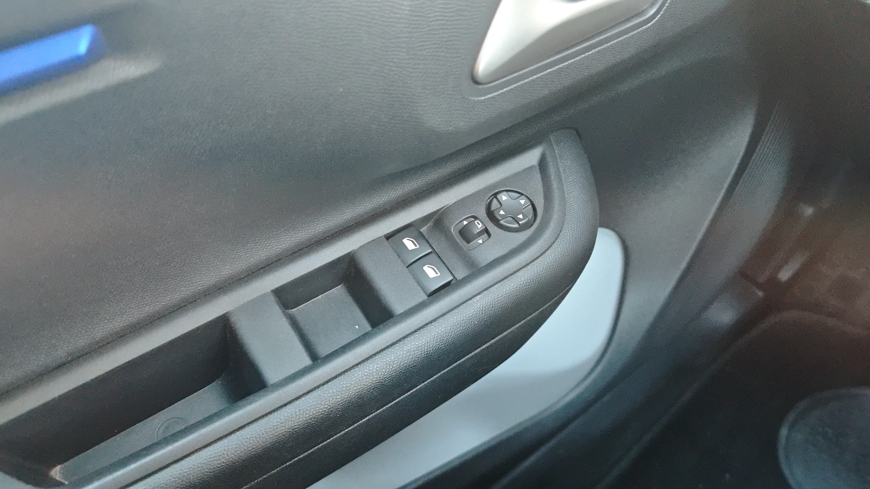 Citroën C3 Turbo 100 You - foto 19