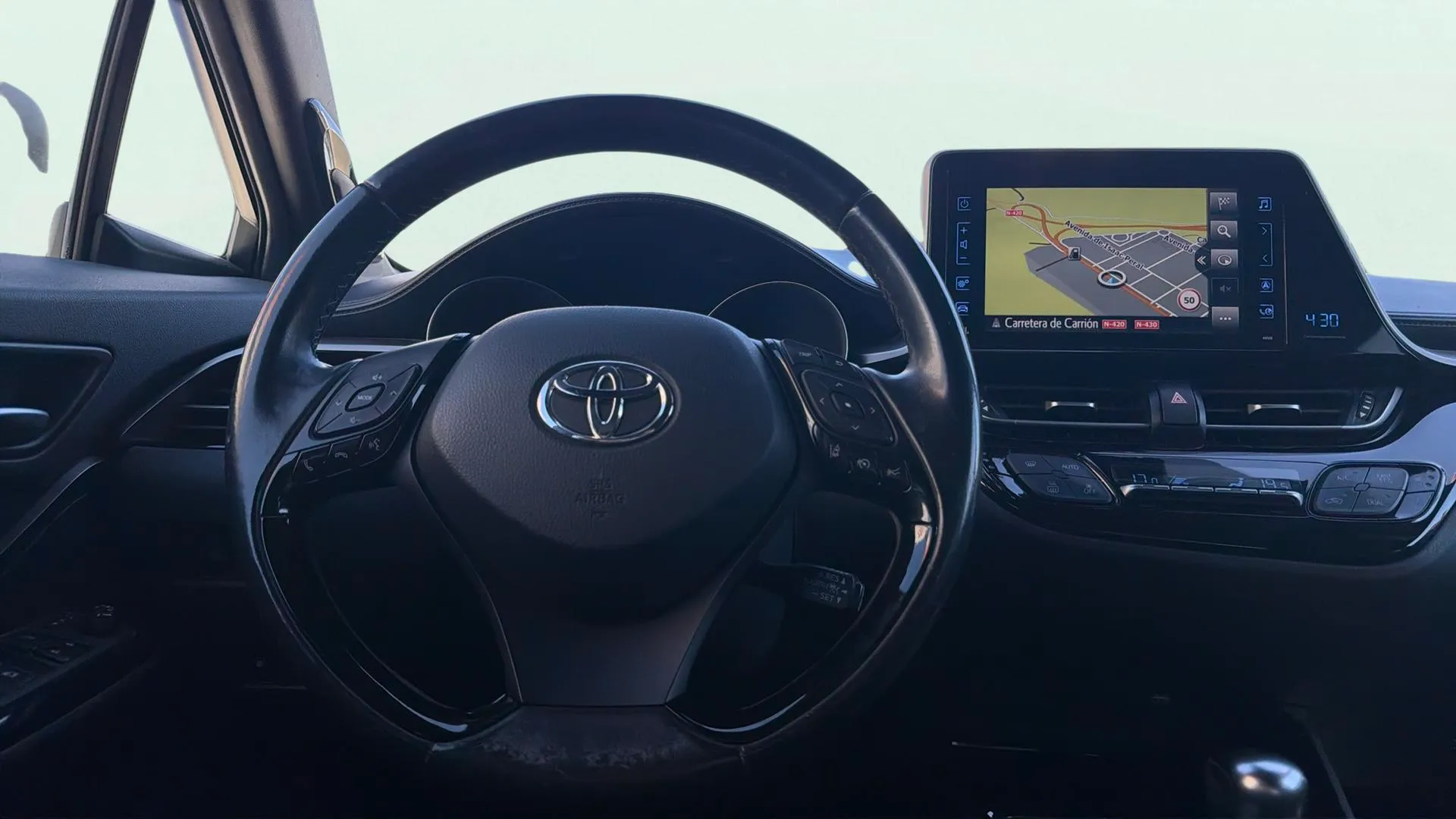 Toyota C-HR 1.8 125H Advance P.Plus P. Luxury - foto 11
