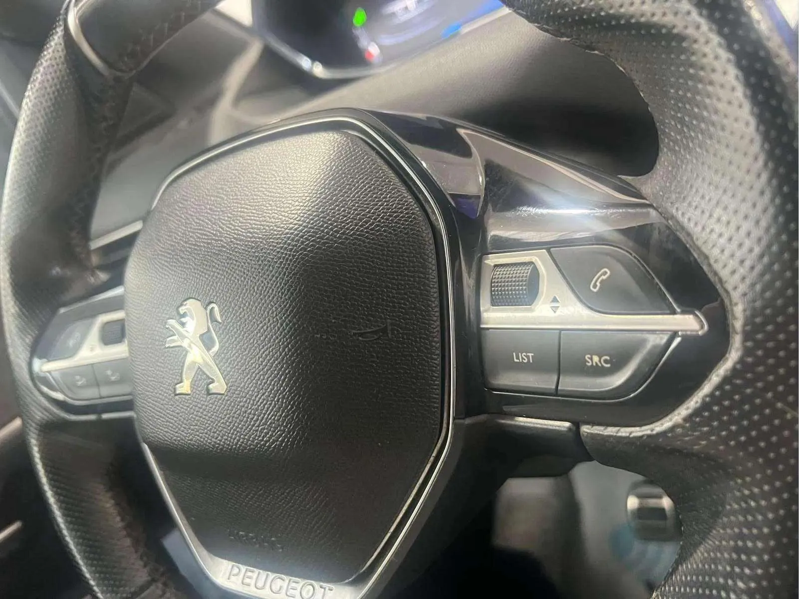 Peugeot 5008 Active 1.5L BlueHDi - foto 19