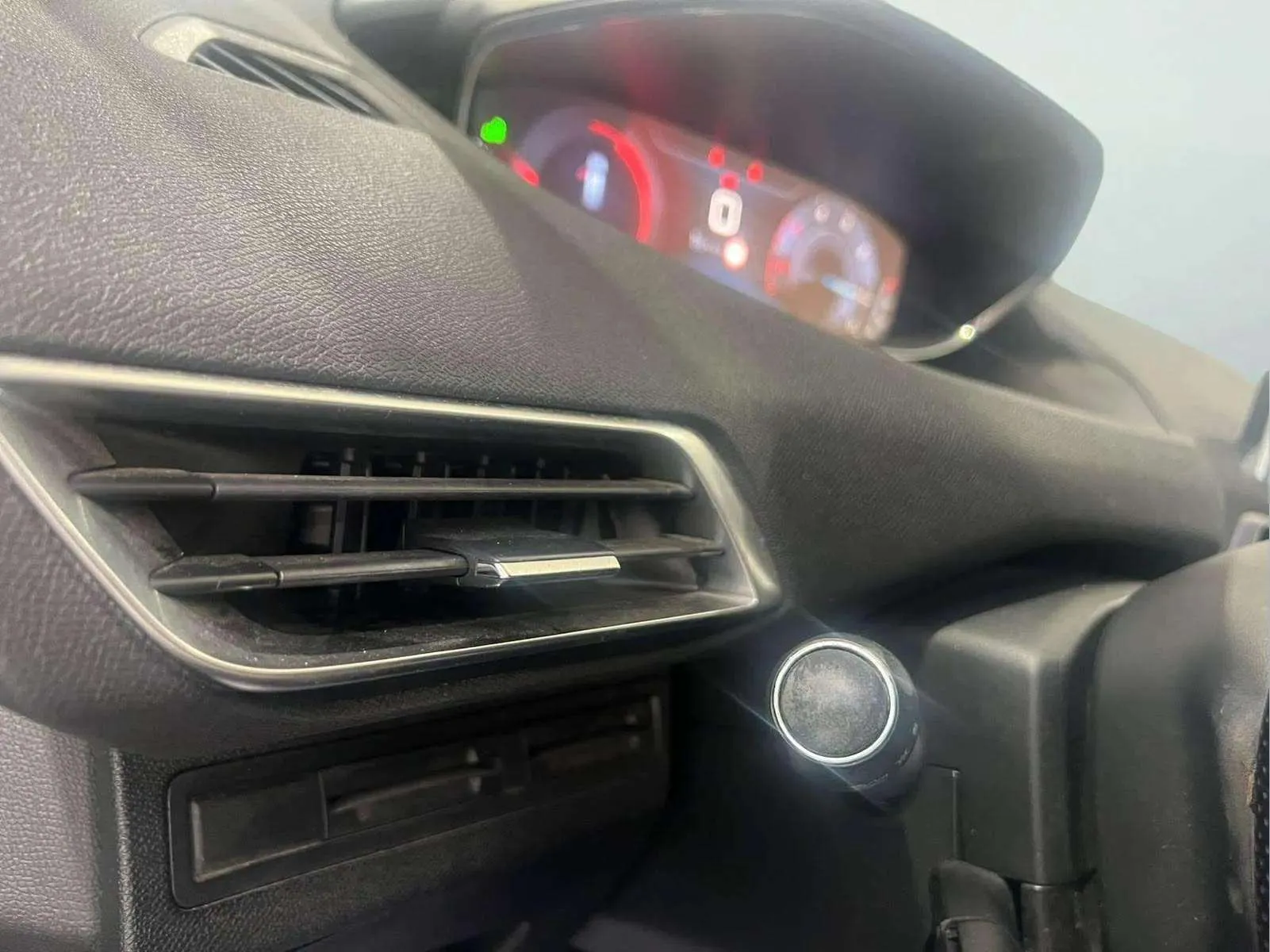 Peugeot 5008 Active 1.5L BlueHDi - foto 21