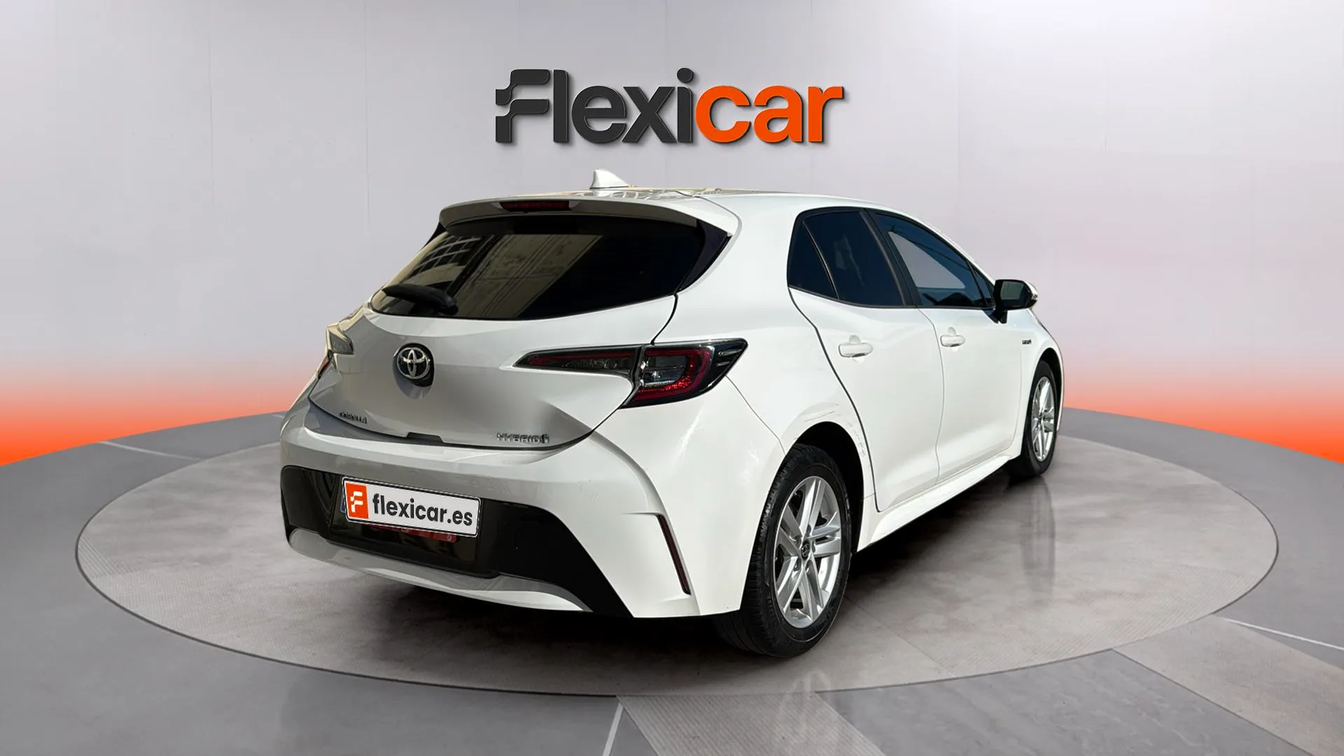 Toyota Corolla 1.8 125H Active Tech E-CVT - foto 3