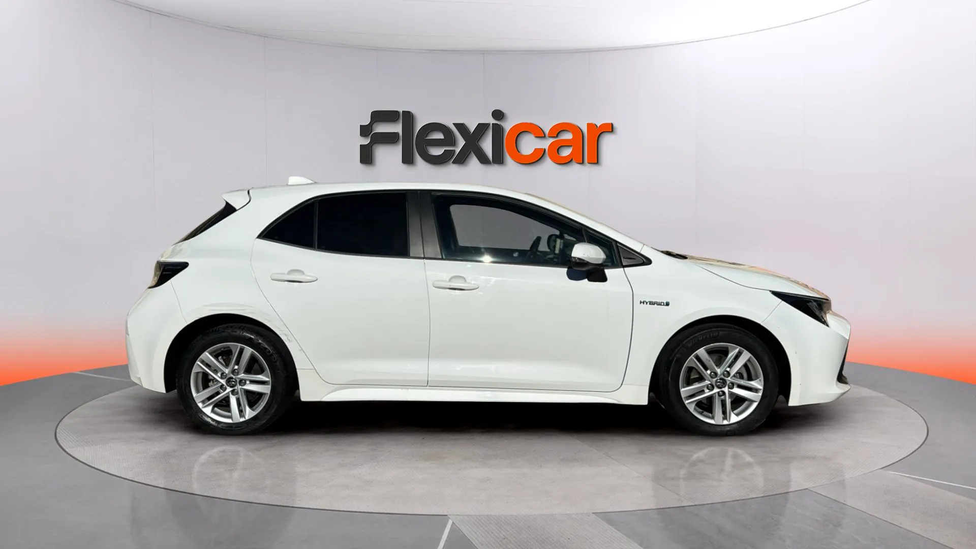 Toyota Corolla 1.8 125H Active Tech E-CVT - foto 2