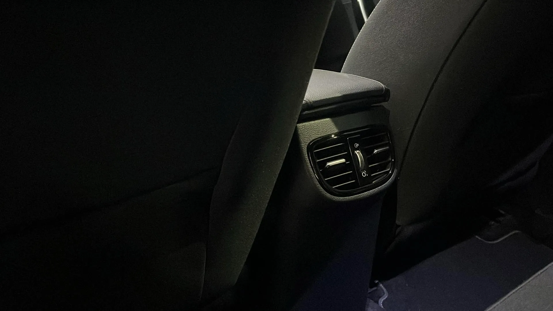 Kia Ceed 1.4 T-GDi GT Line - foto 21