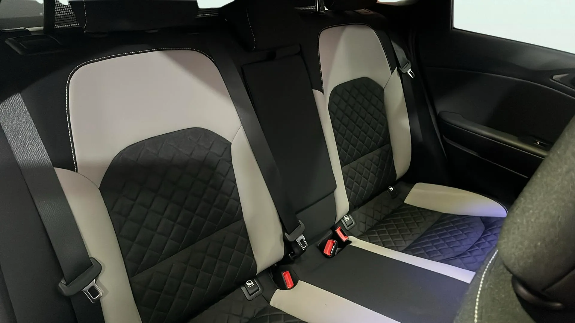 Kia Ceed 1.4 T-GDi GT Line - foto 19