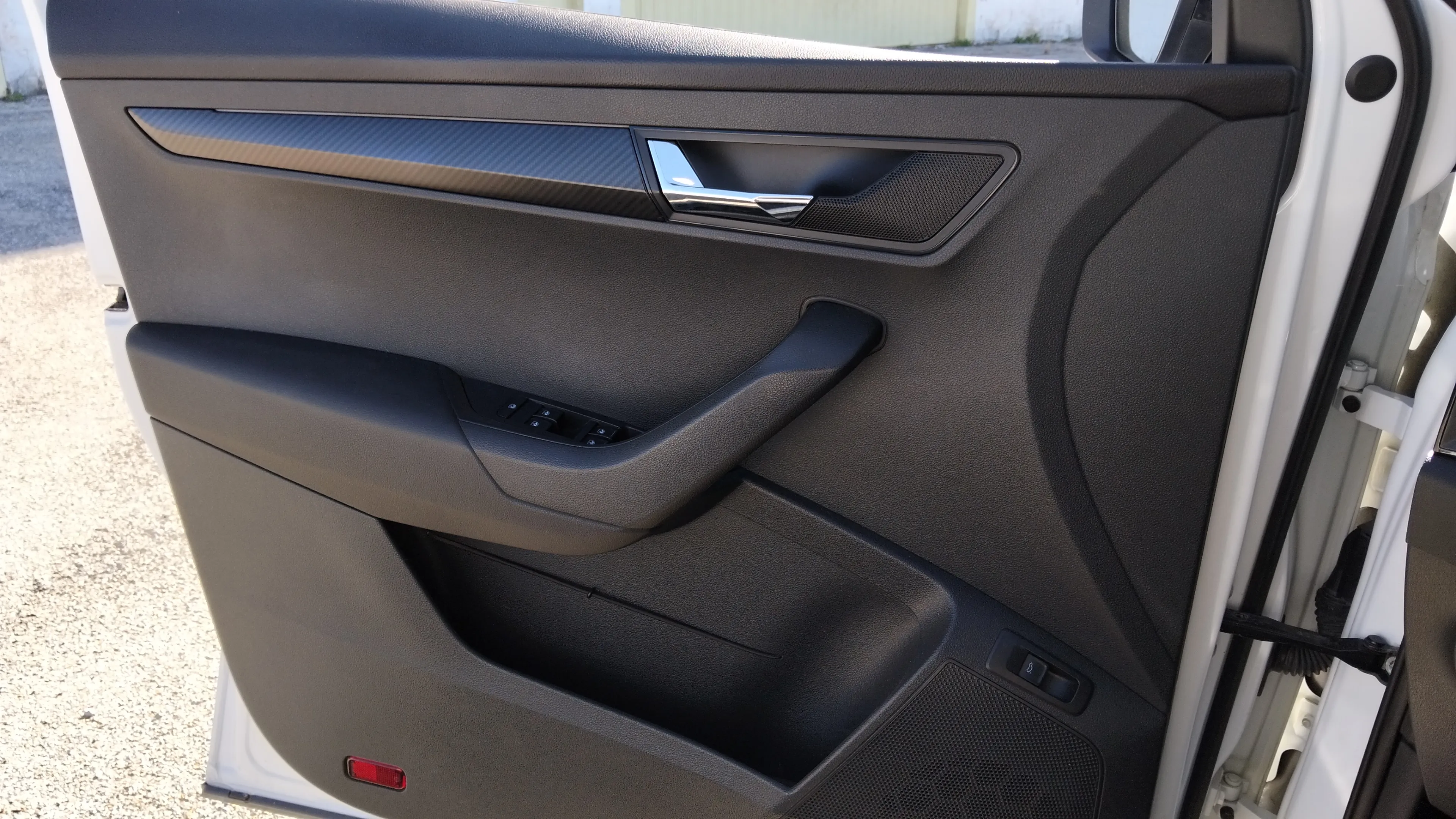 Škoda Karoq 1.5 TSI DSG ACT Sportline - foto 22