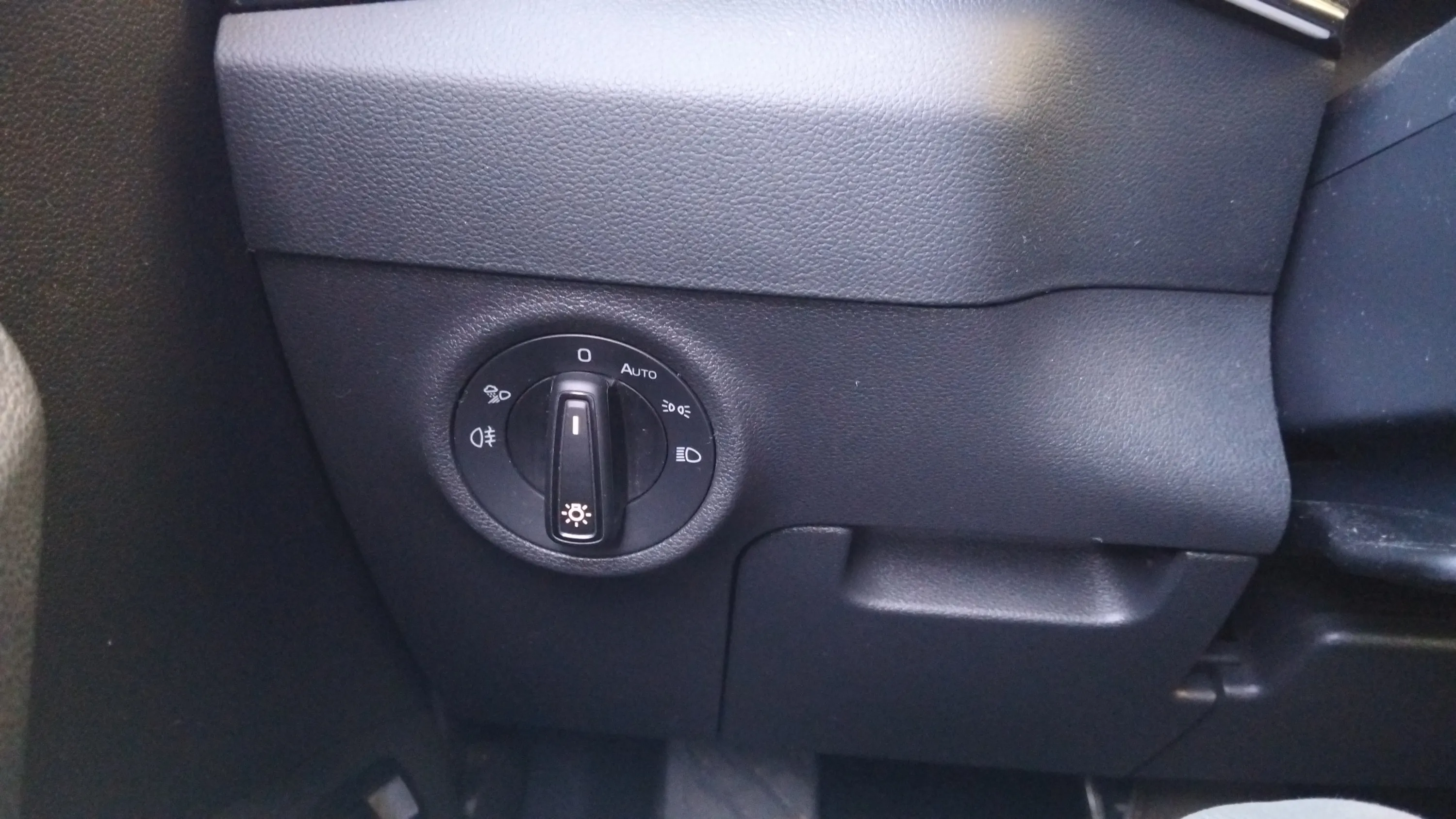Škoda Karoq 1.5 TSI DSG ACT Sportline - foto 23