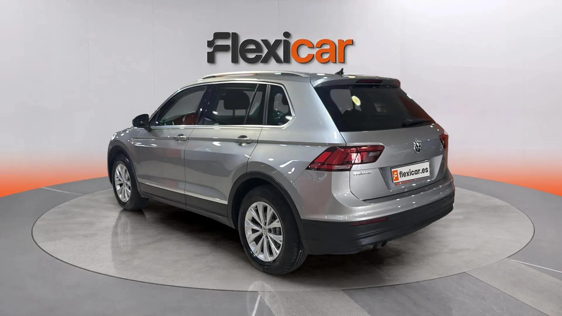 Volkswagen Tiguan Advance 2.0 TDI DSG - foto 5