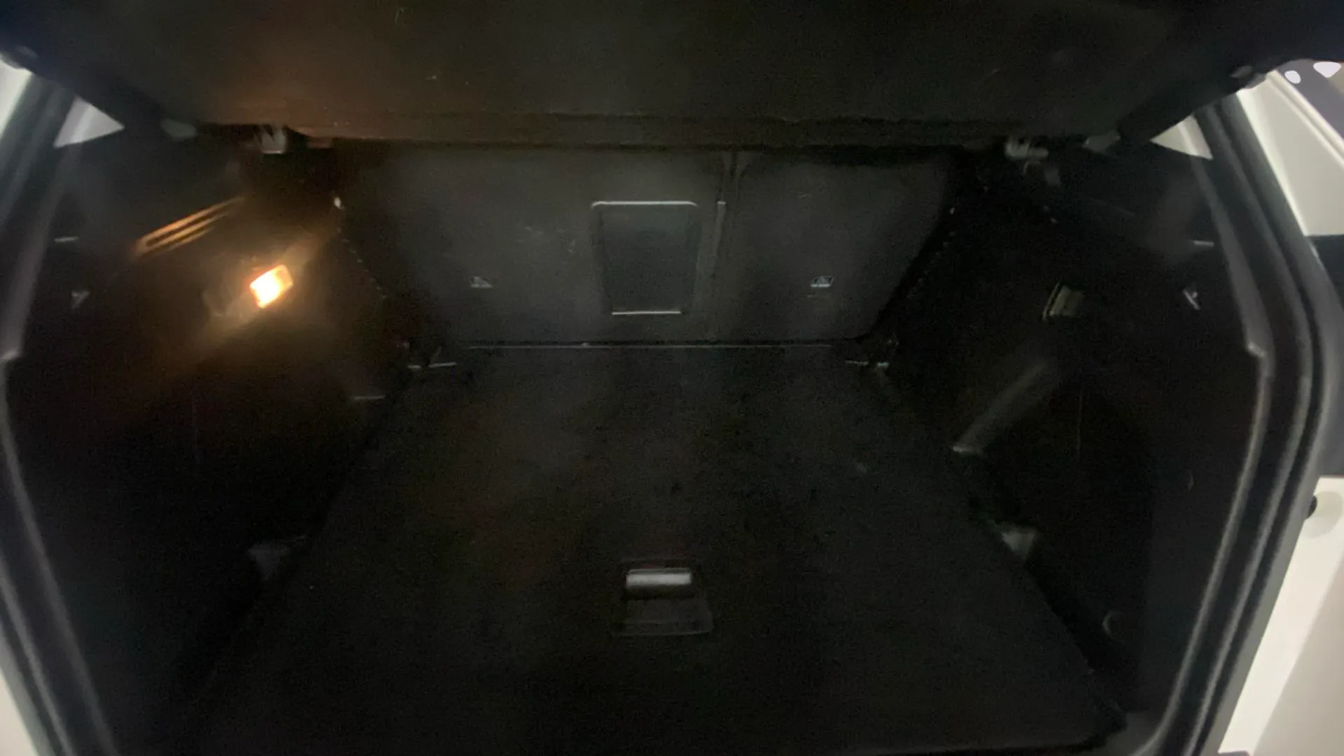 Peugeot 3008 1.5L BlueHDi Active - foto 20