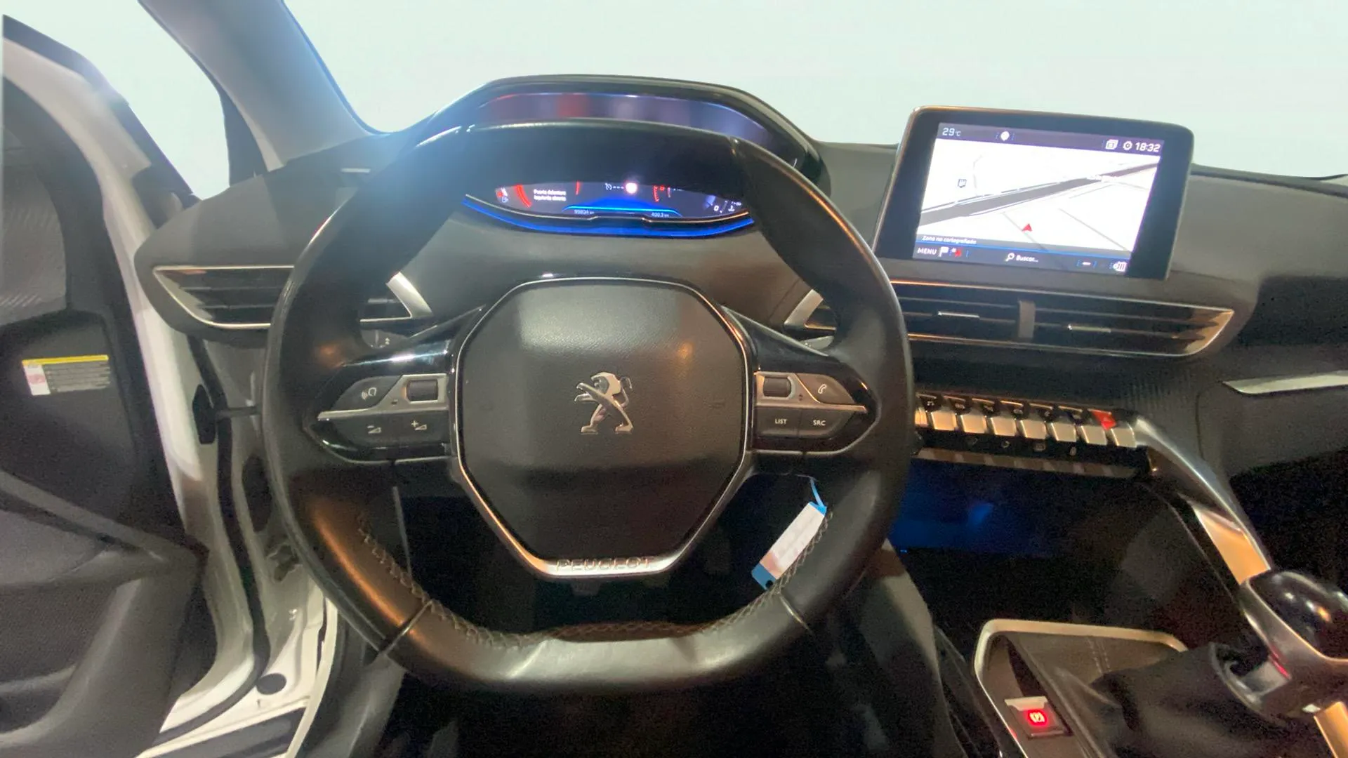 Peugeot 3008 1.5L BlueHDi Active - foto 13