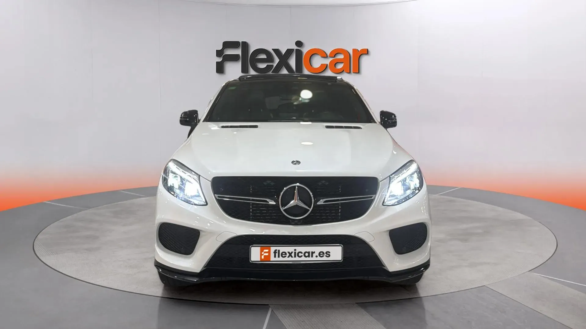 Mercedes-Benz GLE 350 d 4MATIC - foto 2