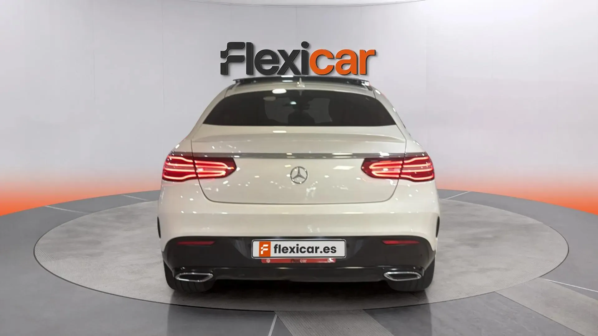 Mercedes-Benz GLE 350 d 4MATIC - foto 6