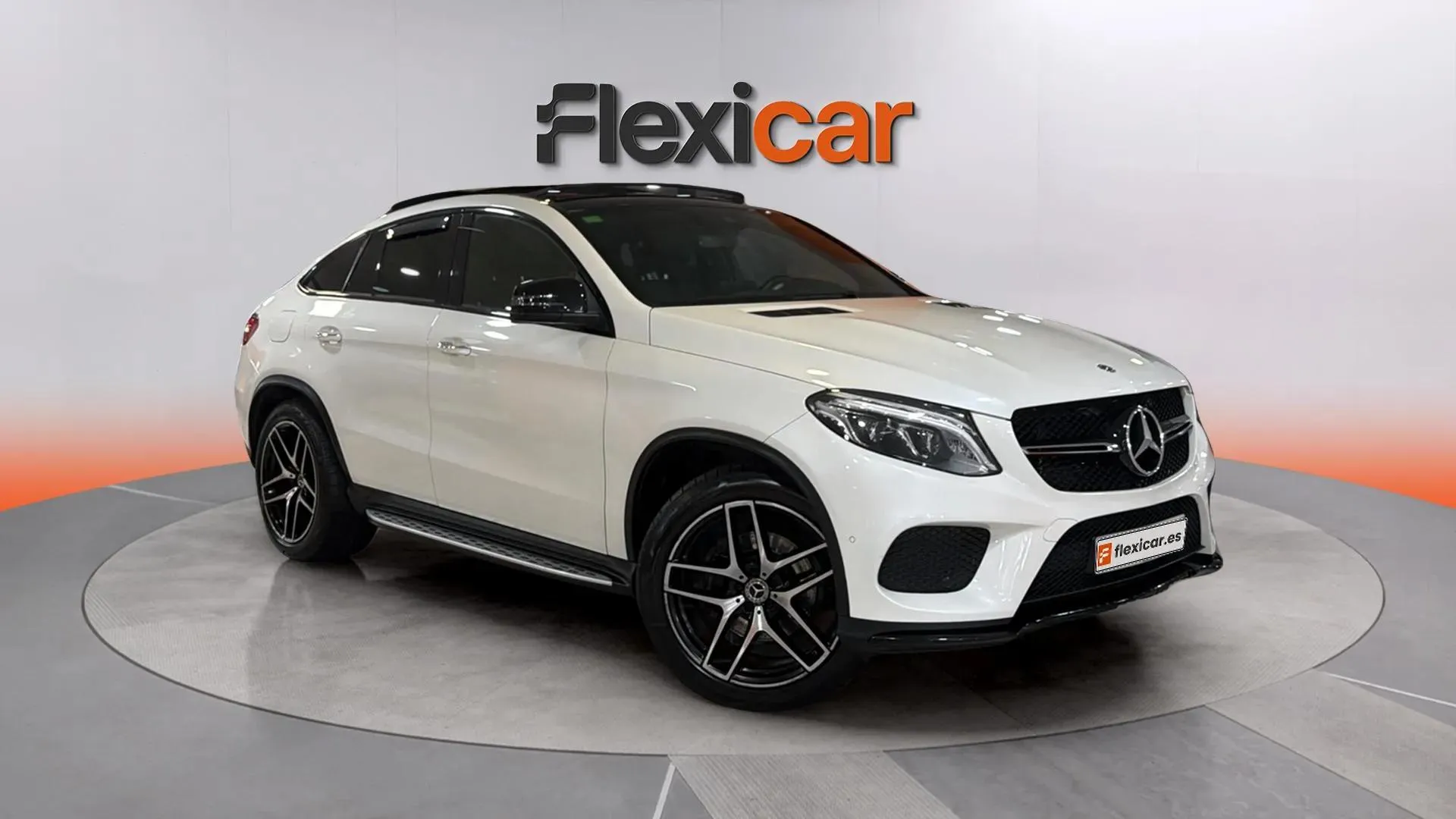 Mercedes-Benz GLE 350 d 4MATIC - foto 1
