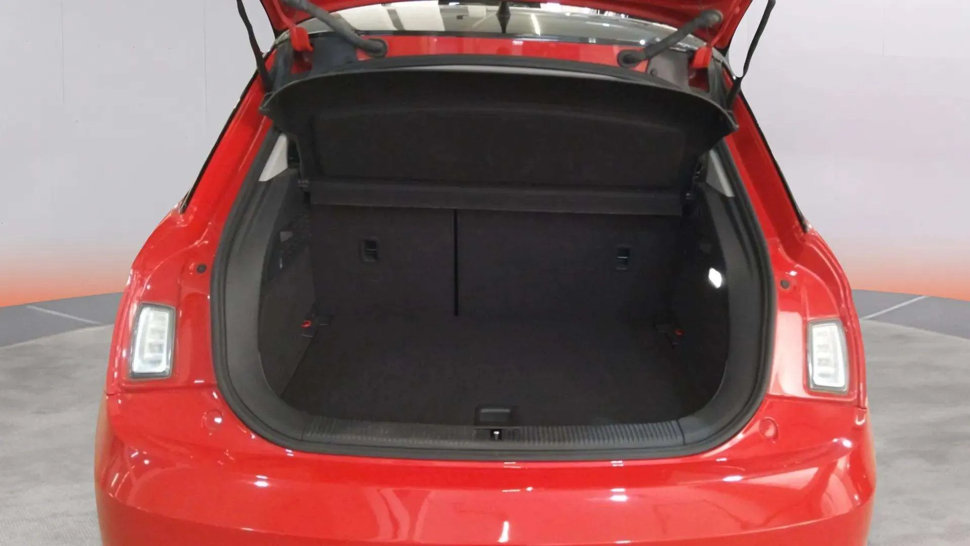 Audi A1 Active Kit 1.4 TDI Sportback - foto 6