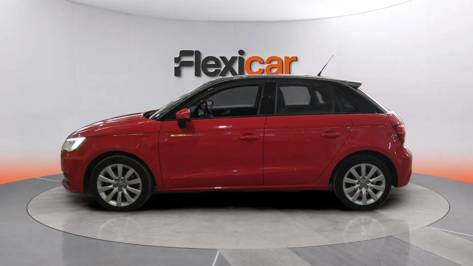 Audi A1 Active Kit 1.4 TDI Sportback - foto 3