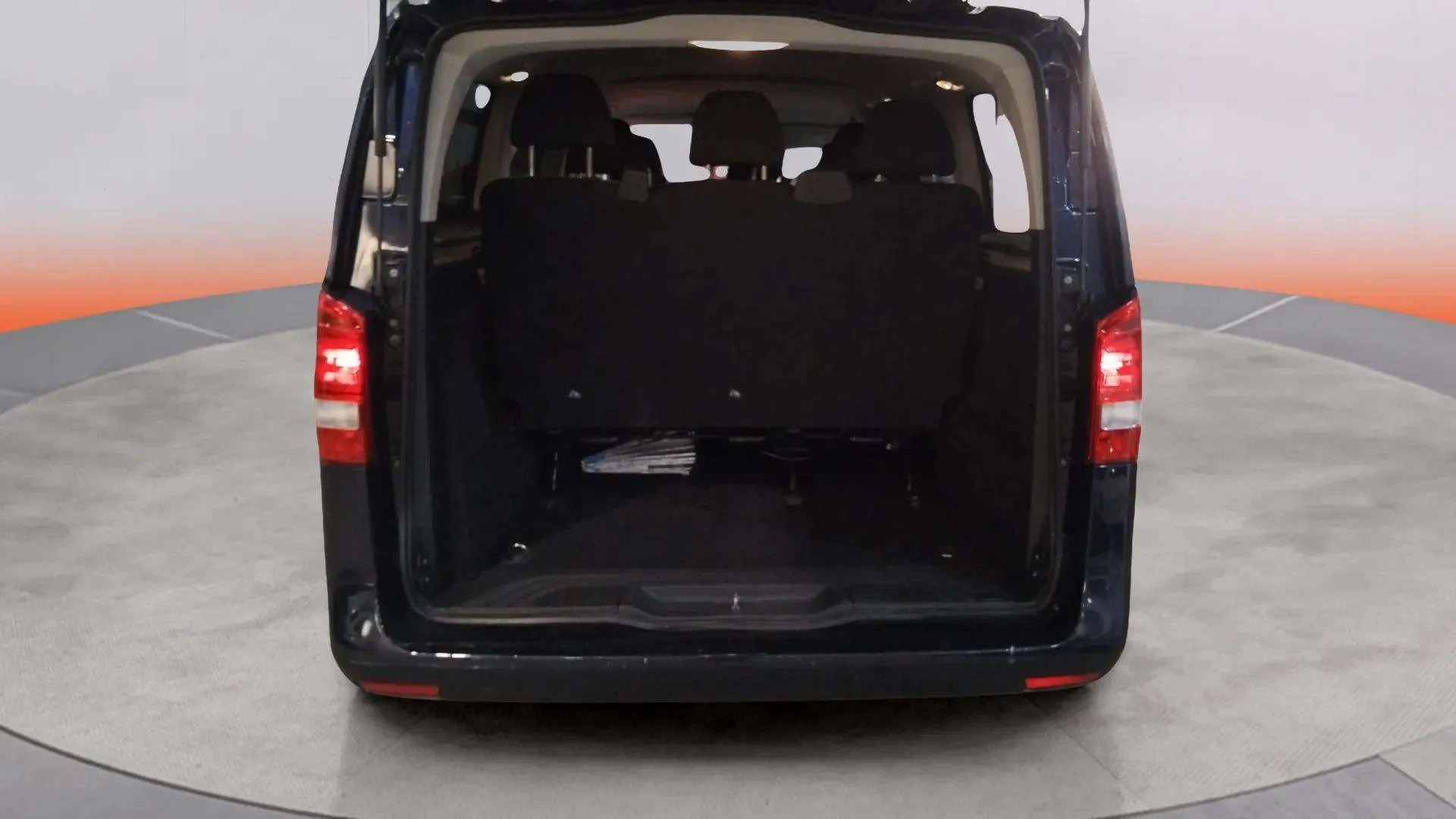 Mercedes-Benz Vito 114 CDI Tourer Select Larga - foto 6