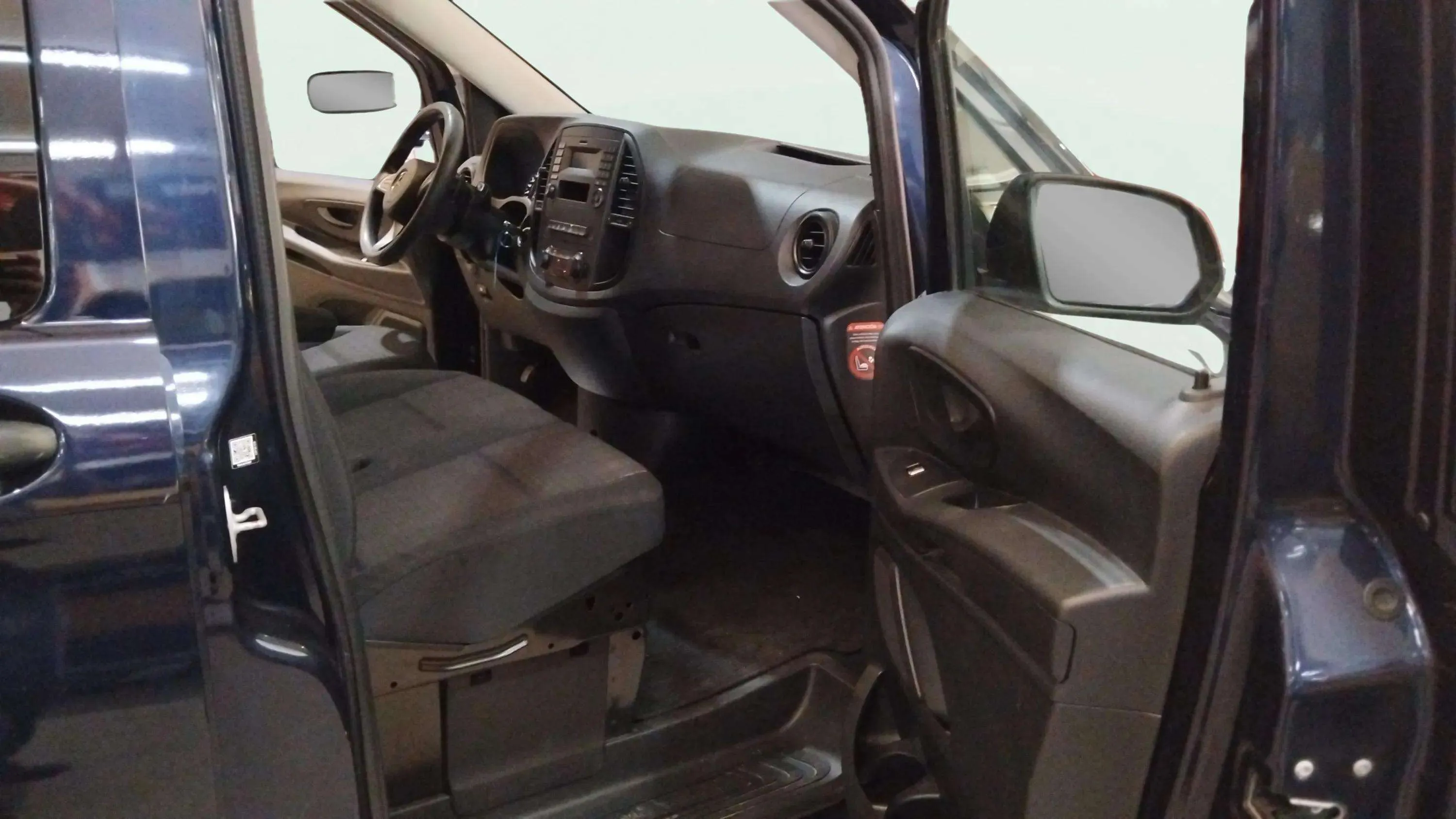 Mercedes-Benz Vito 114 CDI Tourer Select Larga - foto 8