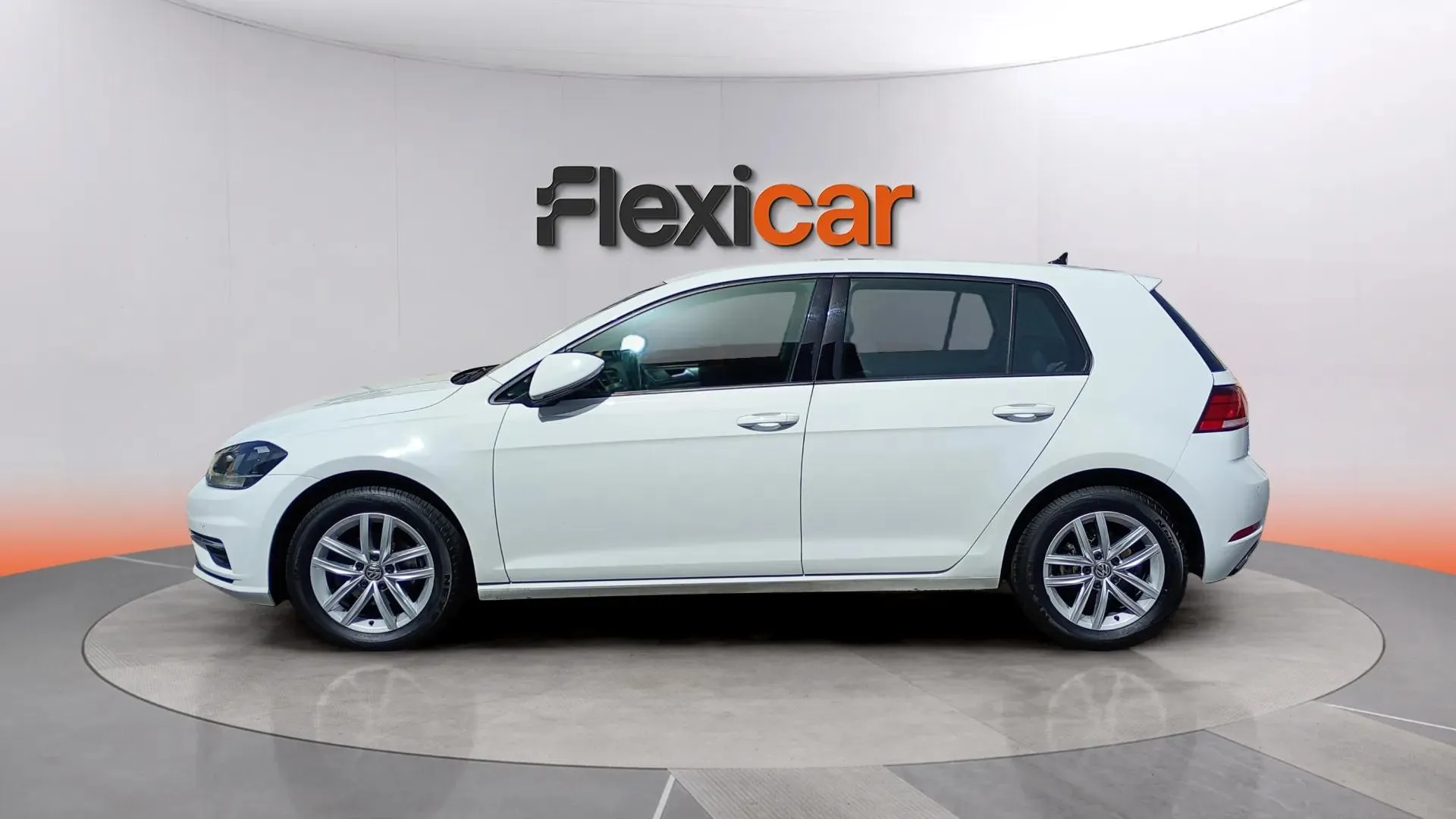 Volkswagen Golf Advance 1.0 TSI - foto 4