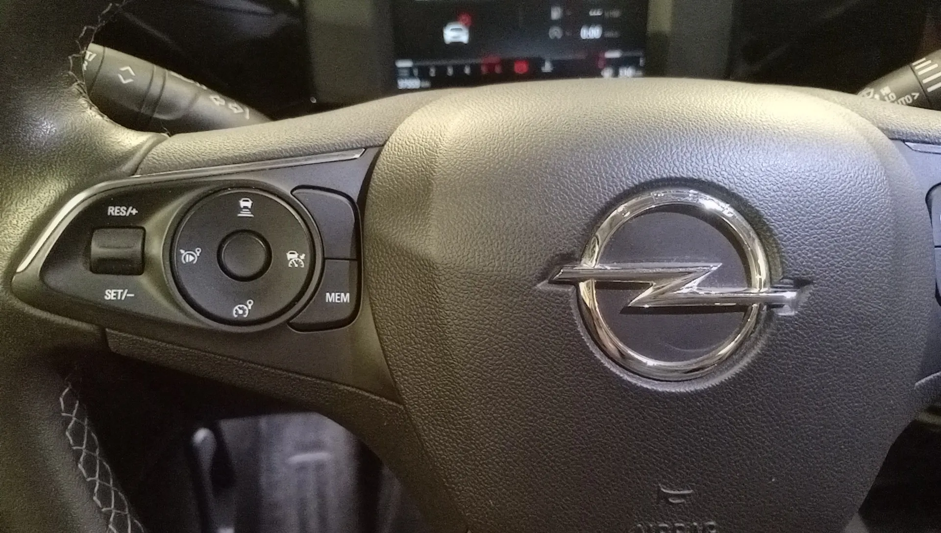 Opel Mokka 1.5 D Business Elegance - foto 12