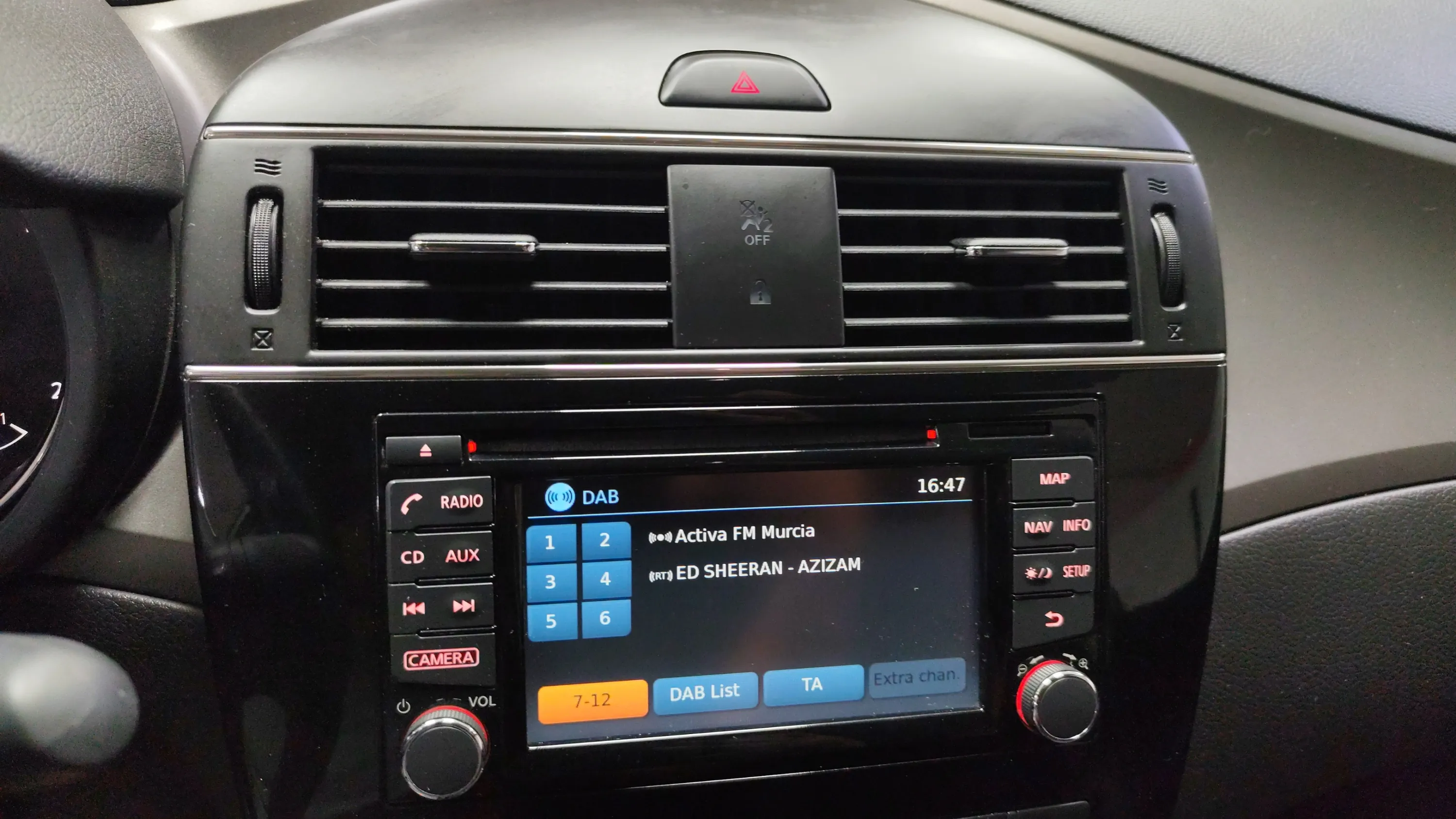 Nissan Pulsar N-Conecta - foto 12
